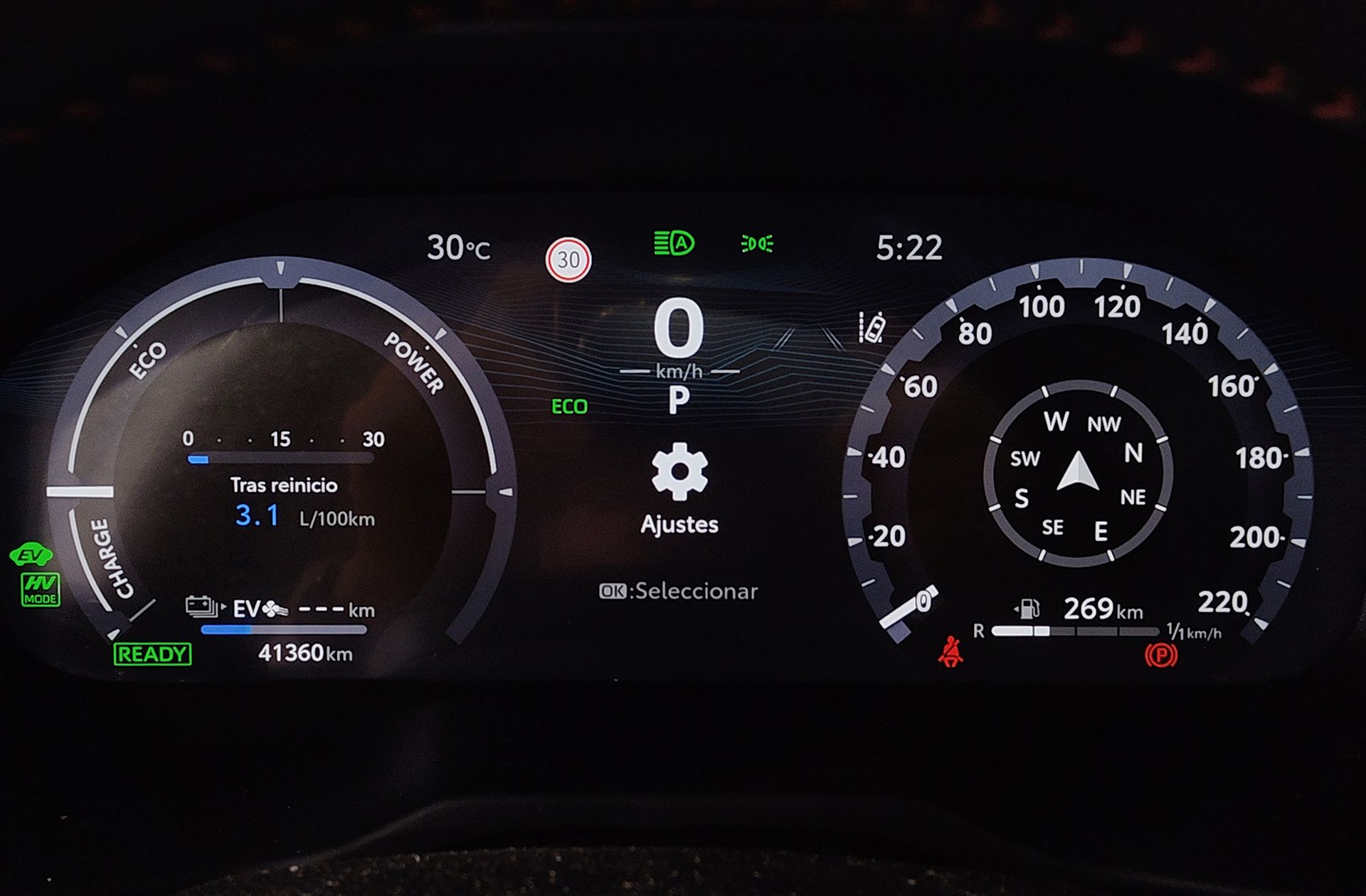 Toyota RAV4 2.5l PLUG-IN 300PH Style Plus e-CVT - foto 29