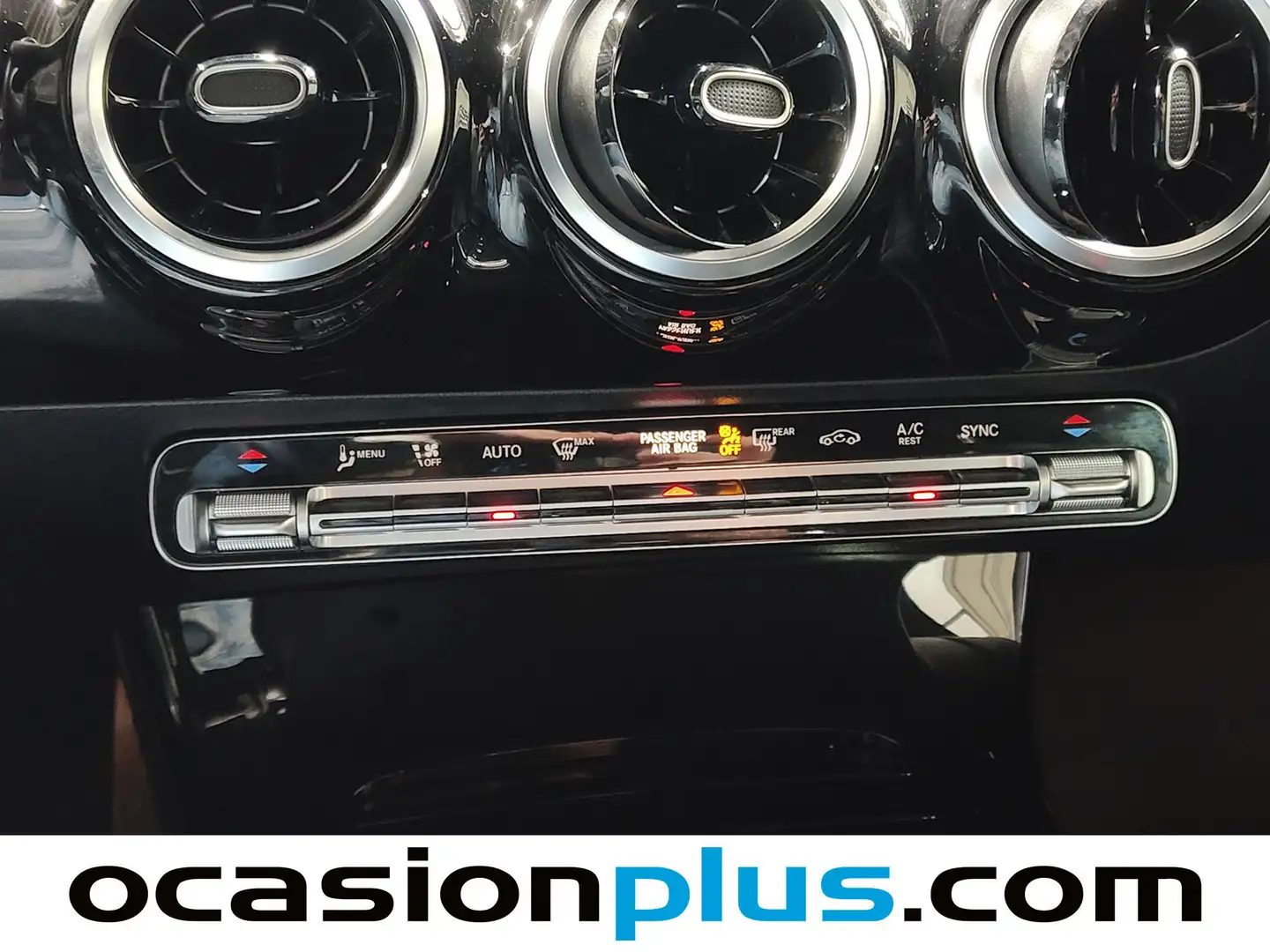 Foto Mercedes CLA Mercedes-Benz CLA 200 d (150 CV) Pack AMG