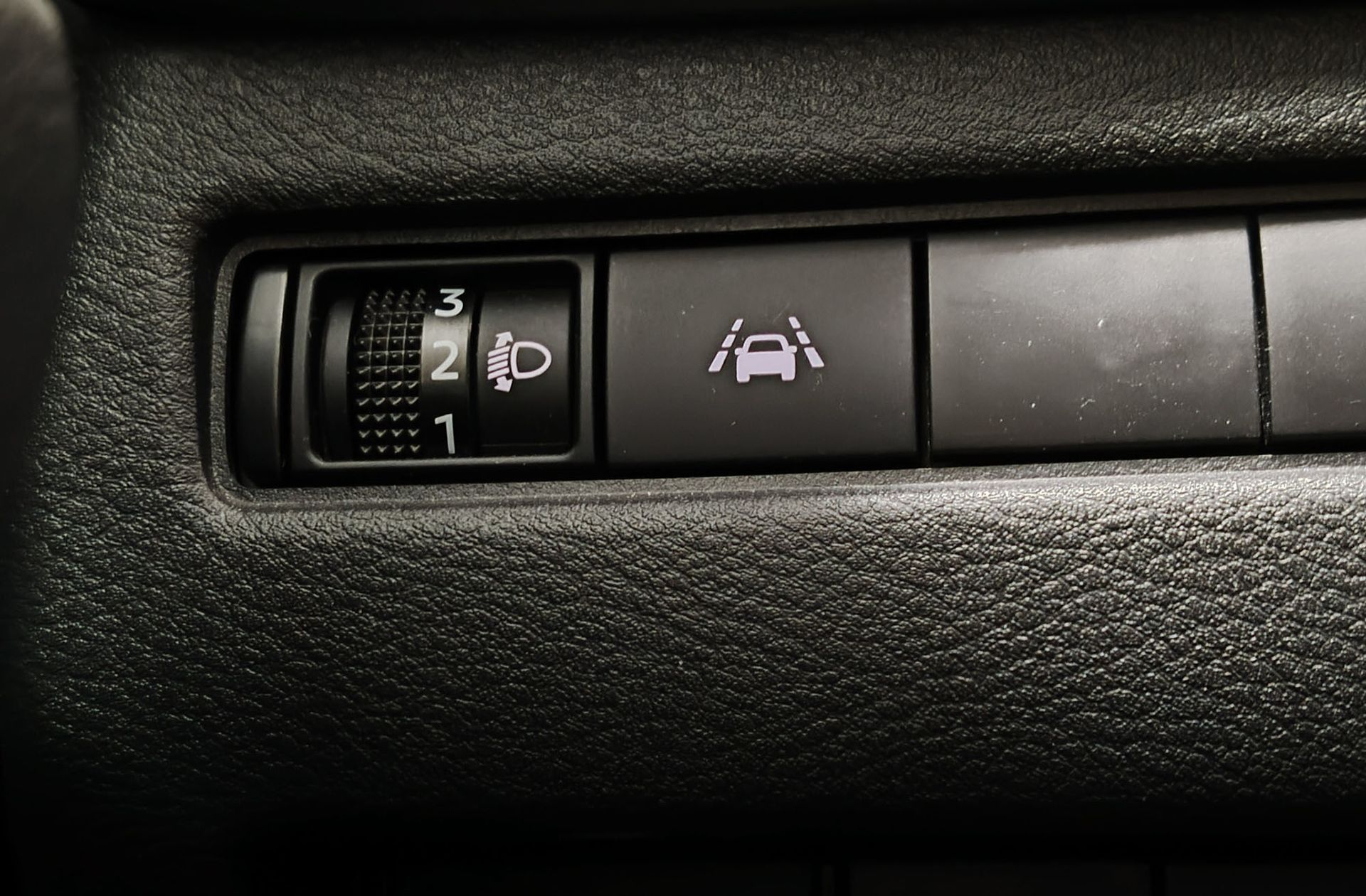 Nissan Qashqai E-POWER Acenta - foto 24