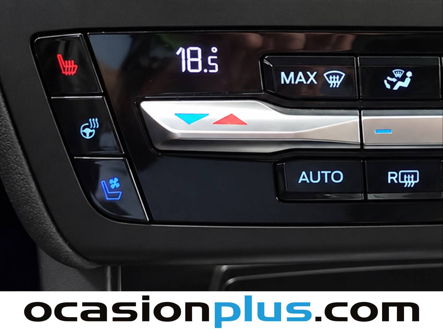 Extras del Ford Explorer Ford Explorer 3.0 PHEV ST Line AWD (450 CV) 7 Plazas