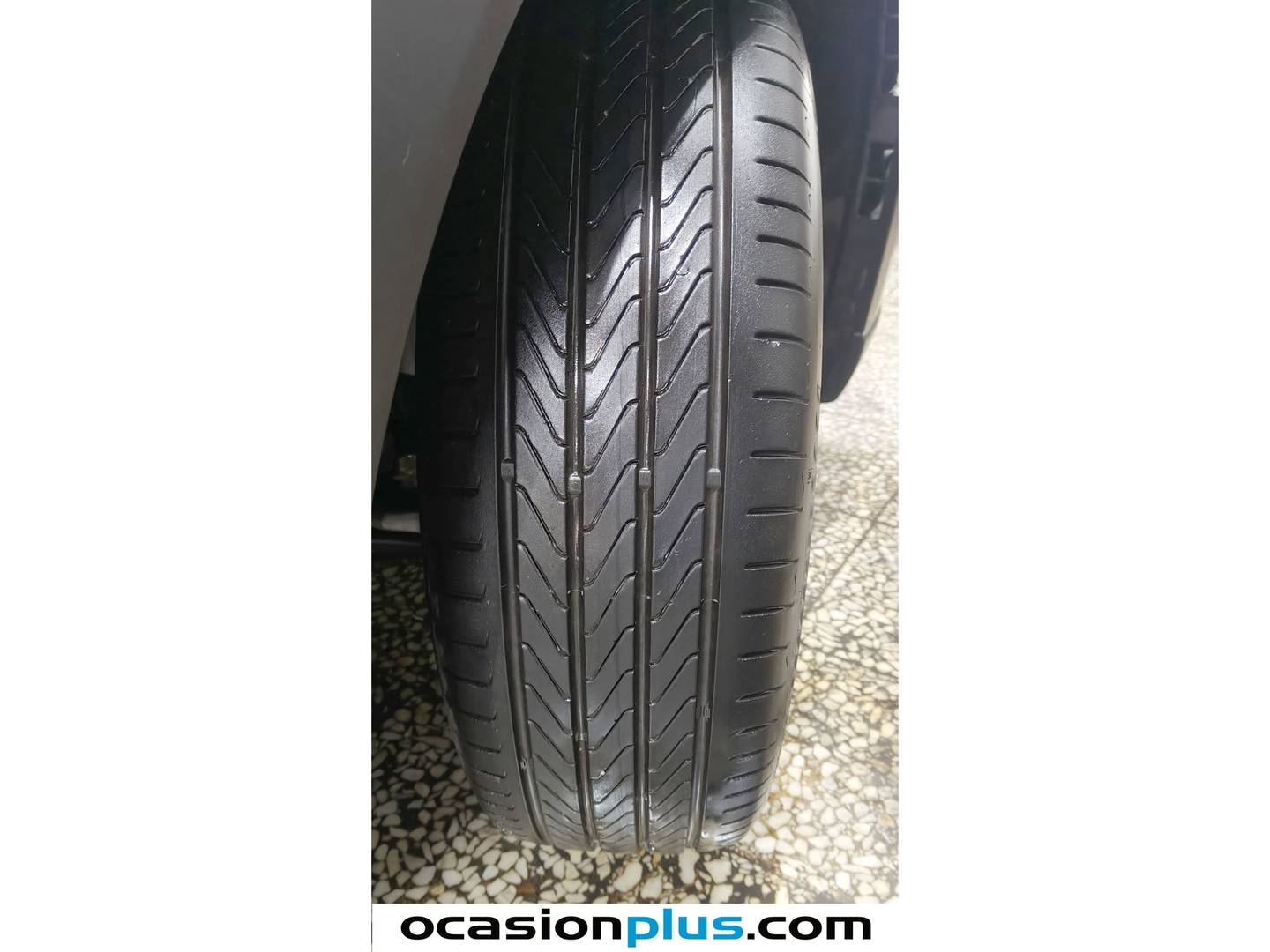 EBRO S800 EBRO S800 1.6 TGDI Premium DCT (147 CV) 7 Plazas 2025