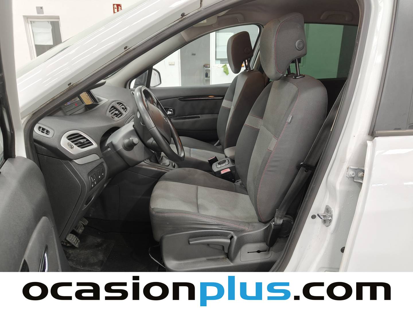 Foto asientos delanteros Renault Grand Scénic Renault Grand Scenic Selection Energy TCe (115 CV) 7 Plazas