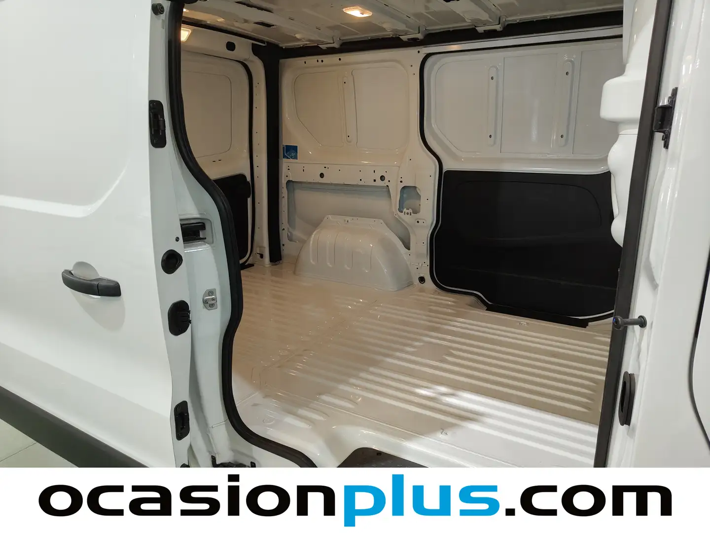 Foto Nissan Primastar NISSAN Primastar DCab 2.0dCi (110CV) L1H1 1T Acenta