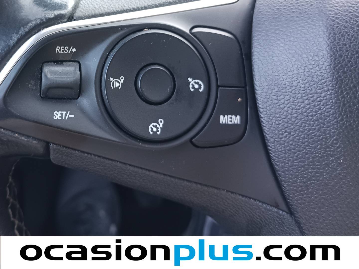 Equipamiento del Opel Crossland X Opel Crossland X 1.6 Turbo Selective (99 CV)