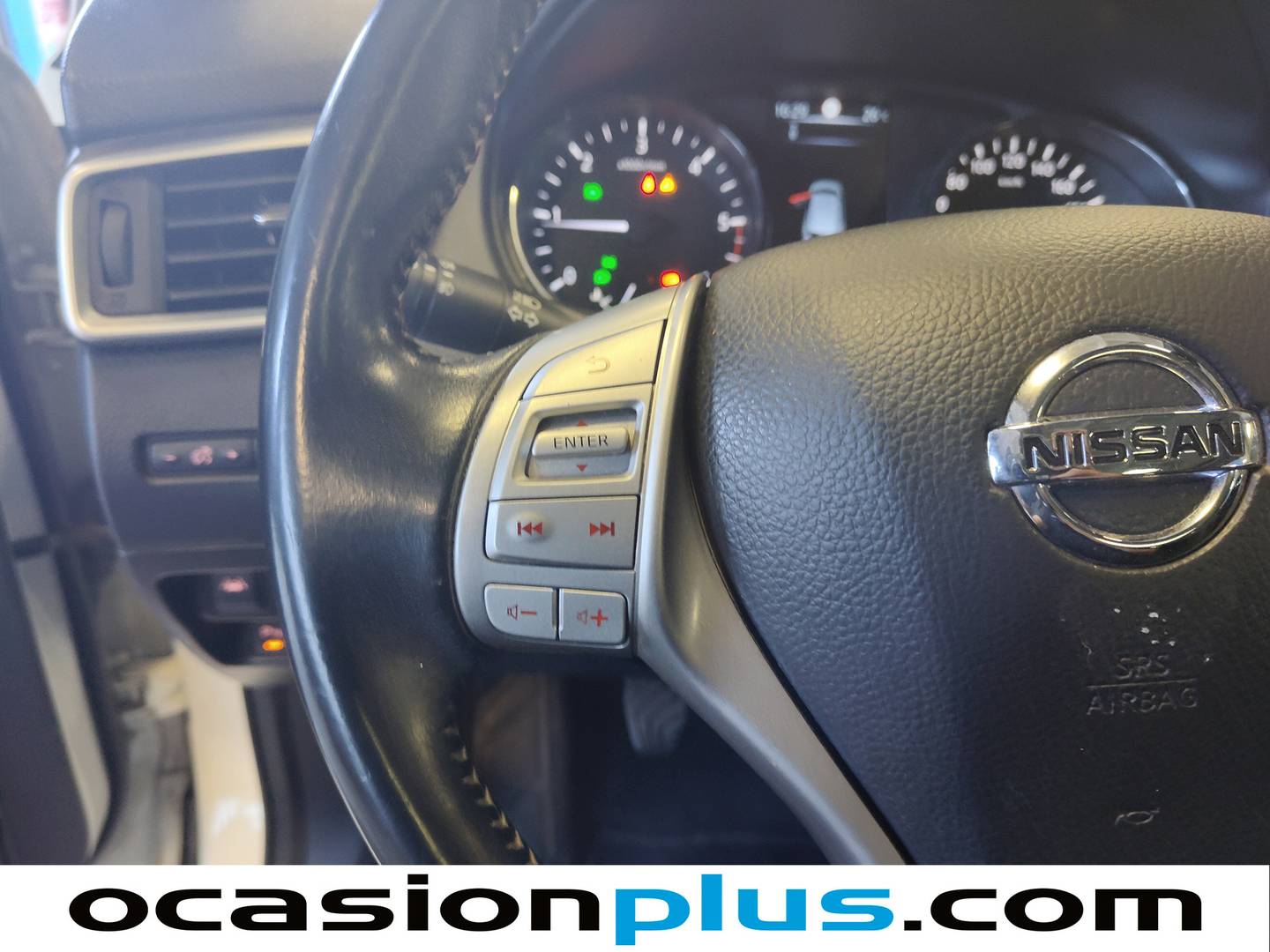 Nissan QASHQAI Nissan Qashqai 1.5 dCi 360 4x2 (110 CV) seminuevo