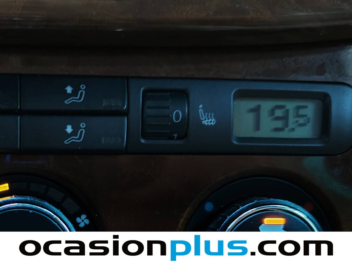 Extras y acabados del Volkswagen Passat Volkswagen Passat Highline 2.0 TDI (140 CV)