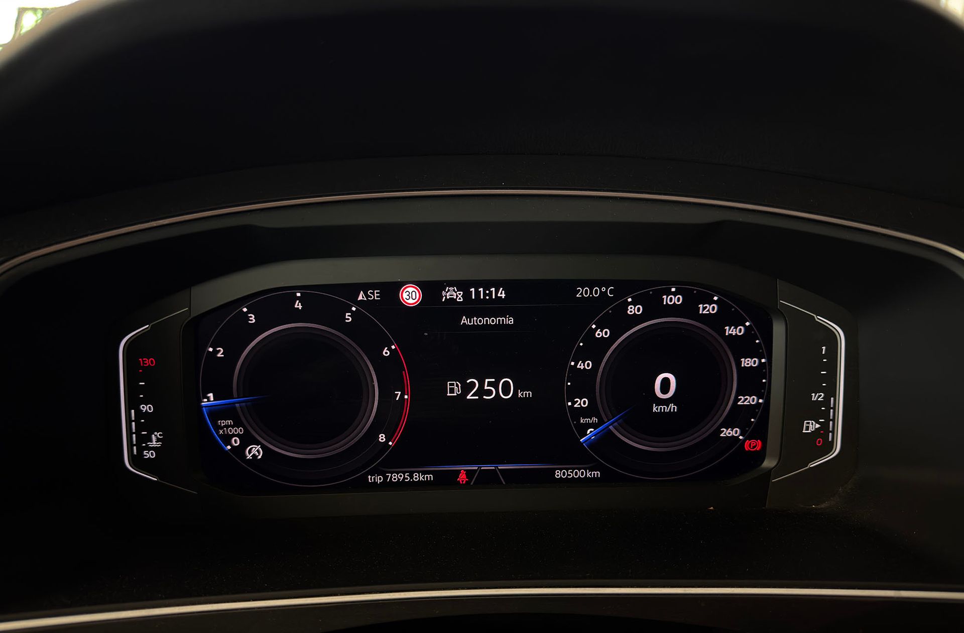 Volkswagen Tiguan Urban Sport 1.5 TSI - foto 26