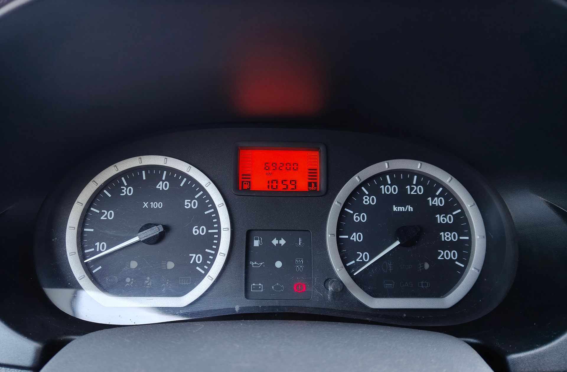 Dacia Logan 1.6 Break Laureate - foto 21