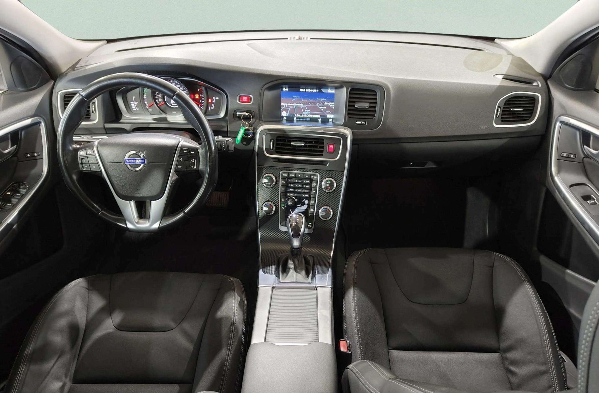 Volvo S60 D3 Momentum - foto 6