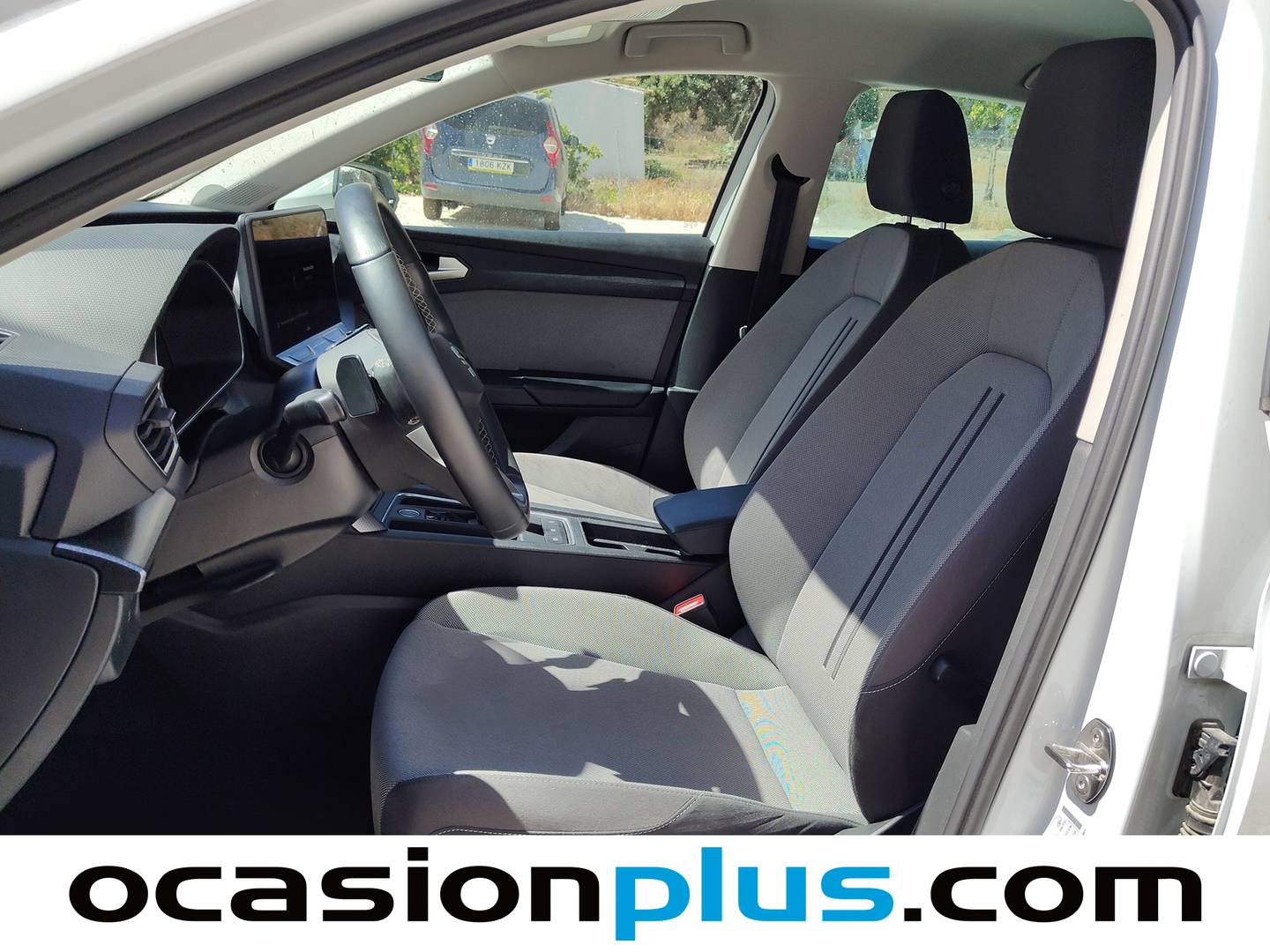Foto asientos delanteros Seat León Seat León 1.5 eTSI Style XL DSG (116 CV)