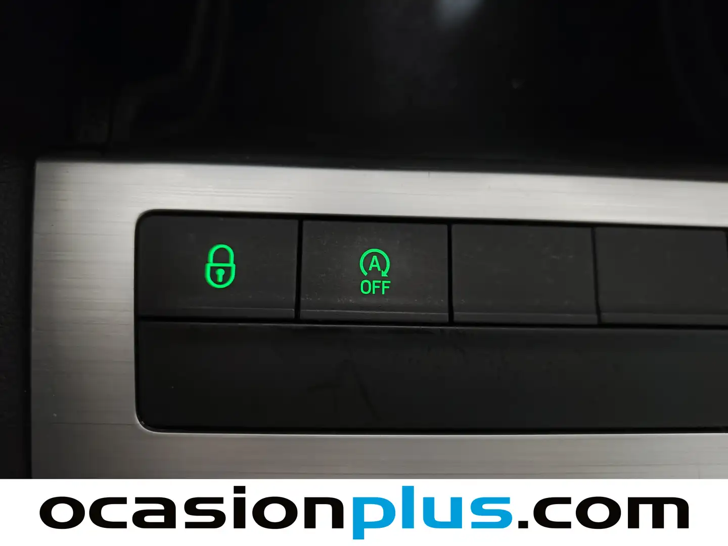 Foto Skoda Octavia Skoda Octavia Combi 1.6 TDI CR Ambition (115 CV)