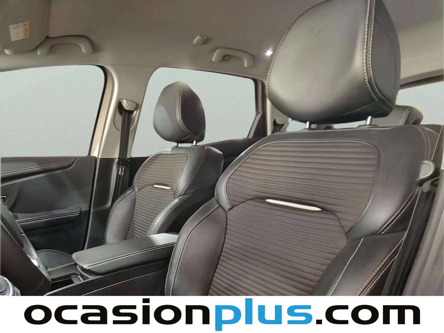 Extras y acabados del Renault Scénic Renault Scenic Zen TCe (140 CV) GPF