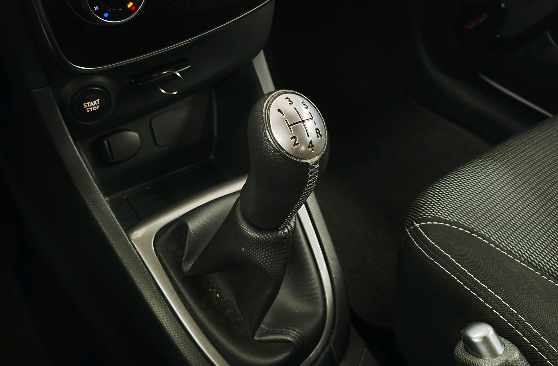 Renault Clio Technofeel dCi - foto 5
