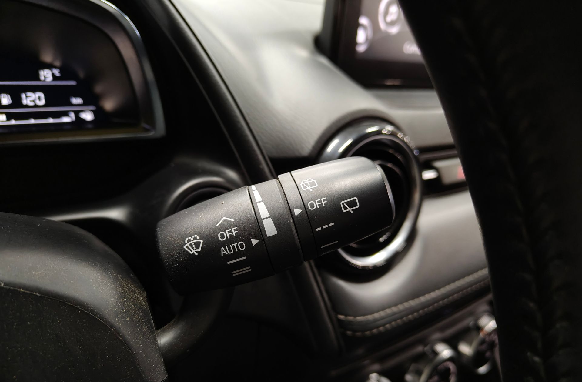 Mazda CX-3 2.0 G Zenith 2WD - foto 26