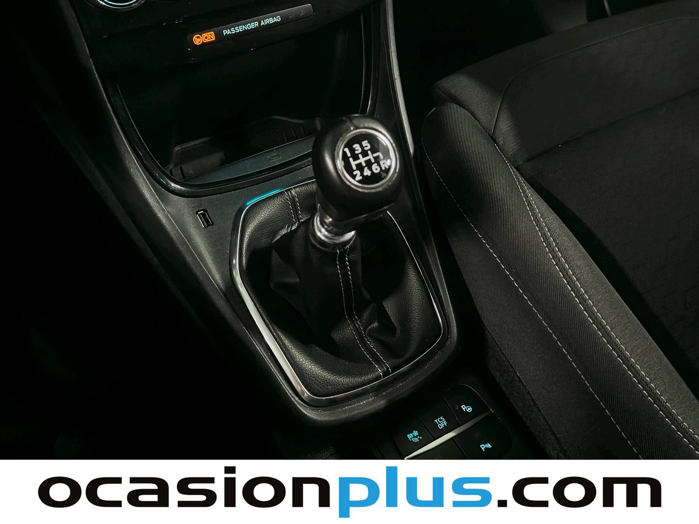 Ford Puma Ford Puma 1.0 EcoBoost MHEV Titanium Design (125 CV) de segunda mano