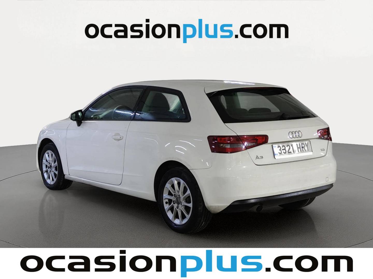Foto trasera Audi A3 Audi A3 1.6 TDI Attraction edition (105 CV) izquierda