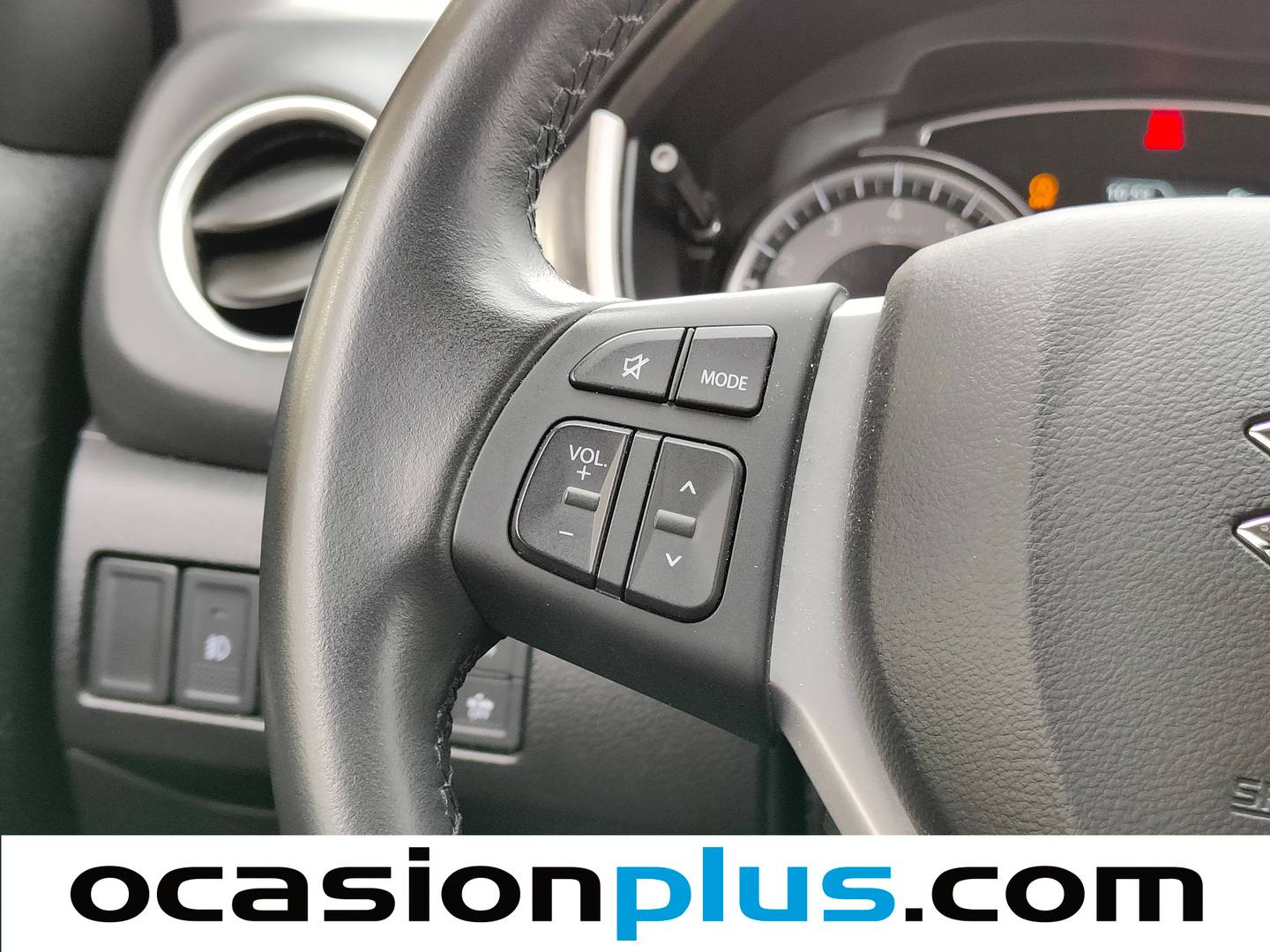 Suzuki Vitara Suzuki Vitara 1.4 Turbo Mild Hybrid GLE (129 CV) seminuevo