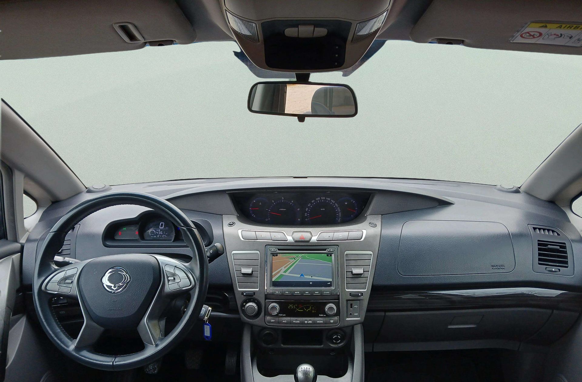 SsangYong Rodius D22T Premium 7 plazas - foto 20