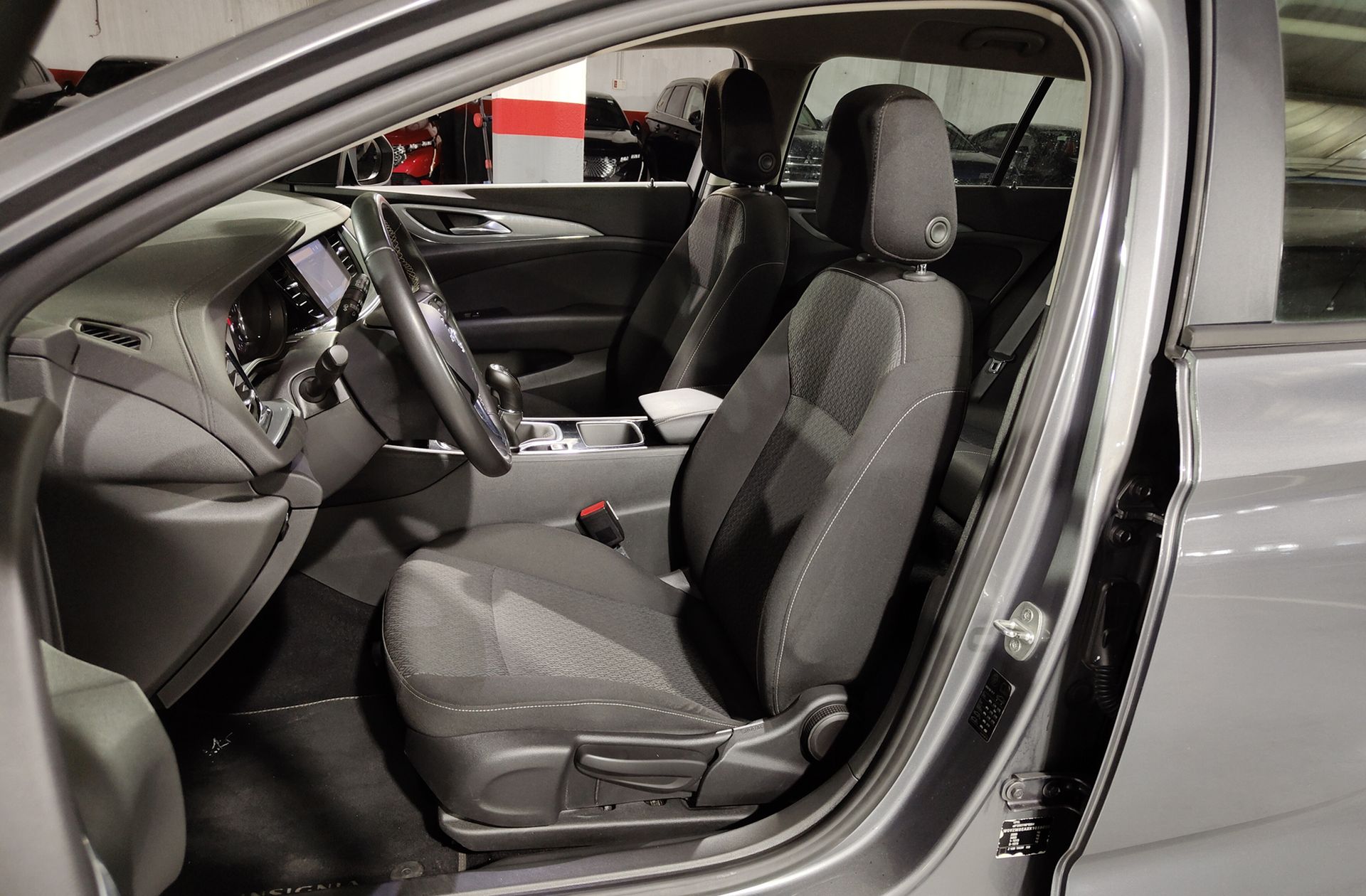 Opel Insignia 1.5 Turbo XFL Selective - foto 12