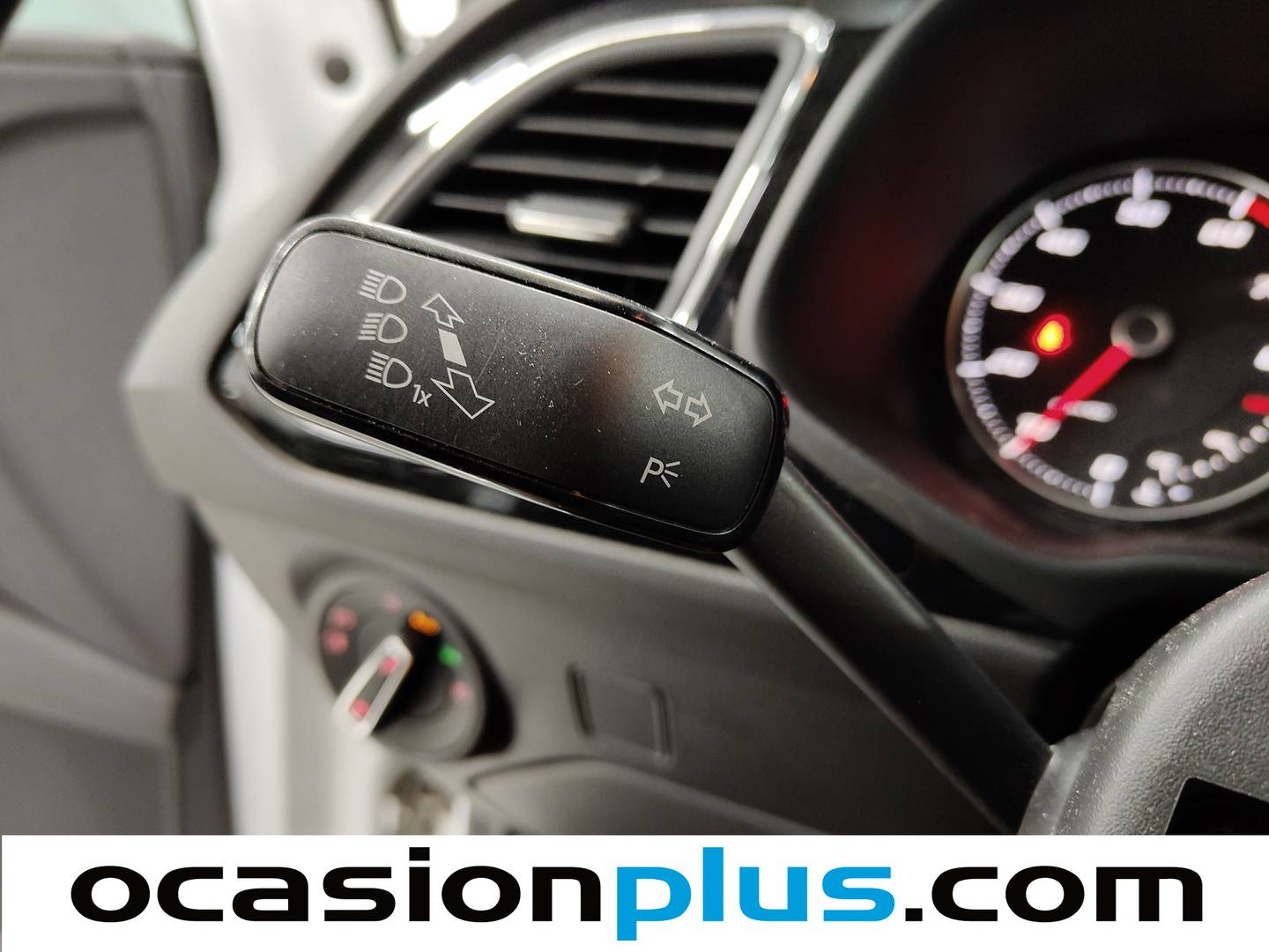 Seat León Seat León 1.5 TSI S&S FR Edition Plus (150 CV) seminuevo