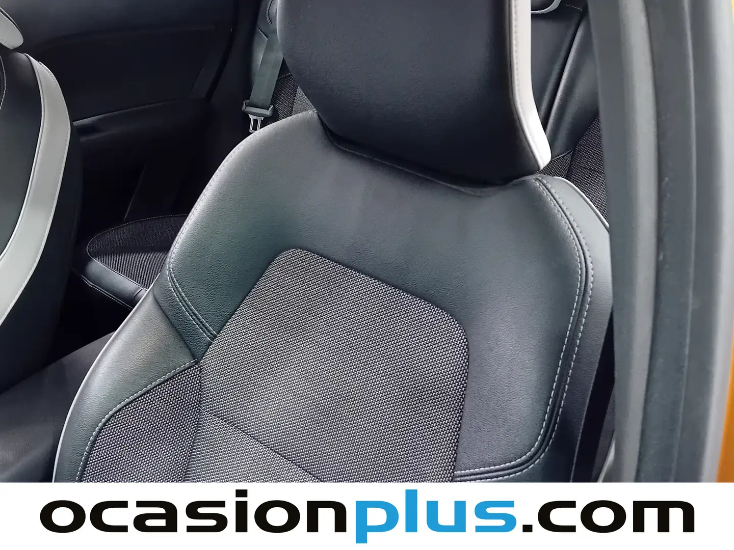 Foto Renault Captur Renault Captur Zen E-TECH Híbrido enchufable (160CV)