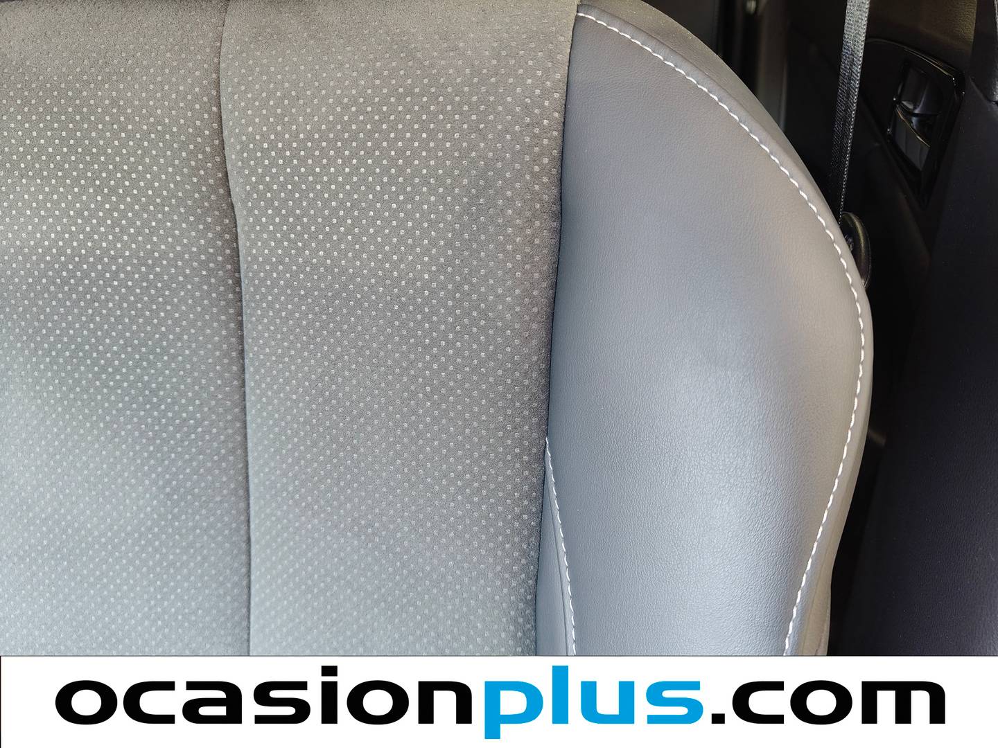 Equipamiento del Mitsubishi Eclipse Cross Mitsubishi Eclipse Cross 2.4 PHEV Kaiteki 4WD Auto (188 CV)