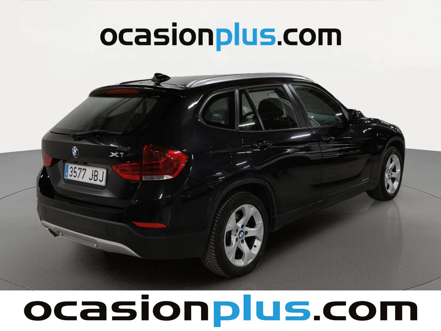 Foto trasera BMW X1 BMW X1 sDrive18d (143 CV) derecha