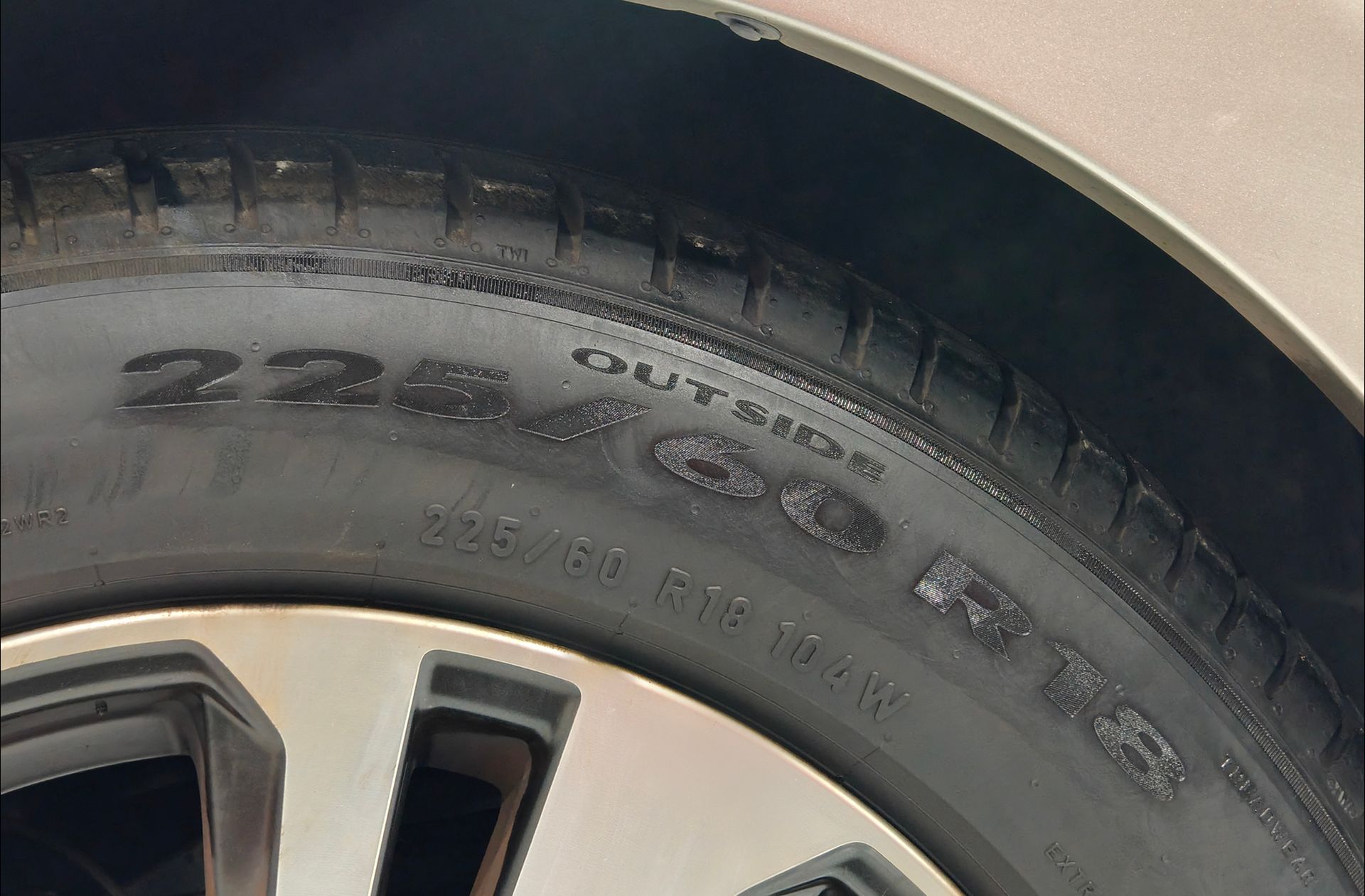 Subaru Outback 2.5 Bi-Fuel Executive Plus CVT Lineartronic - foto 43