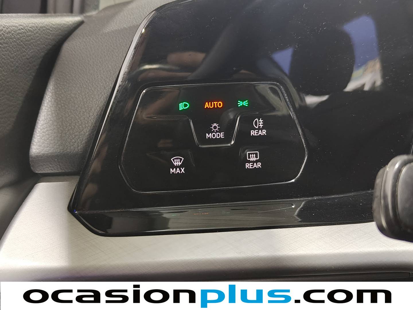 Foto Volkswagen Golf Volkswagen Golf Variant Life 2.0 TDI (115 CV)