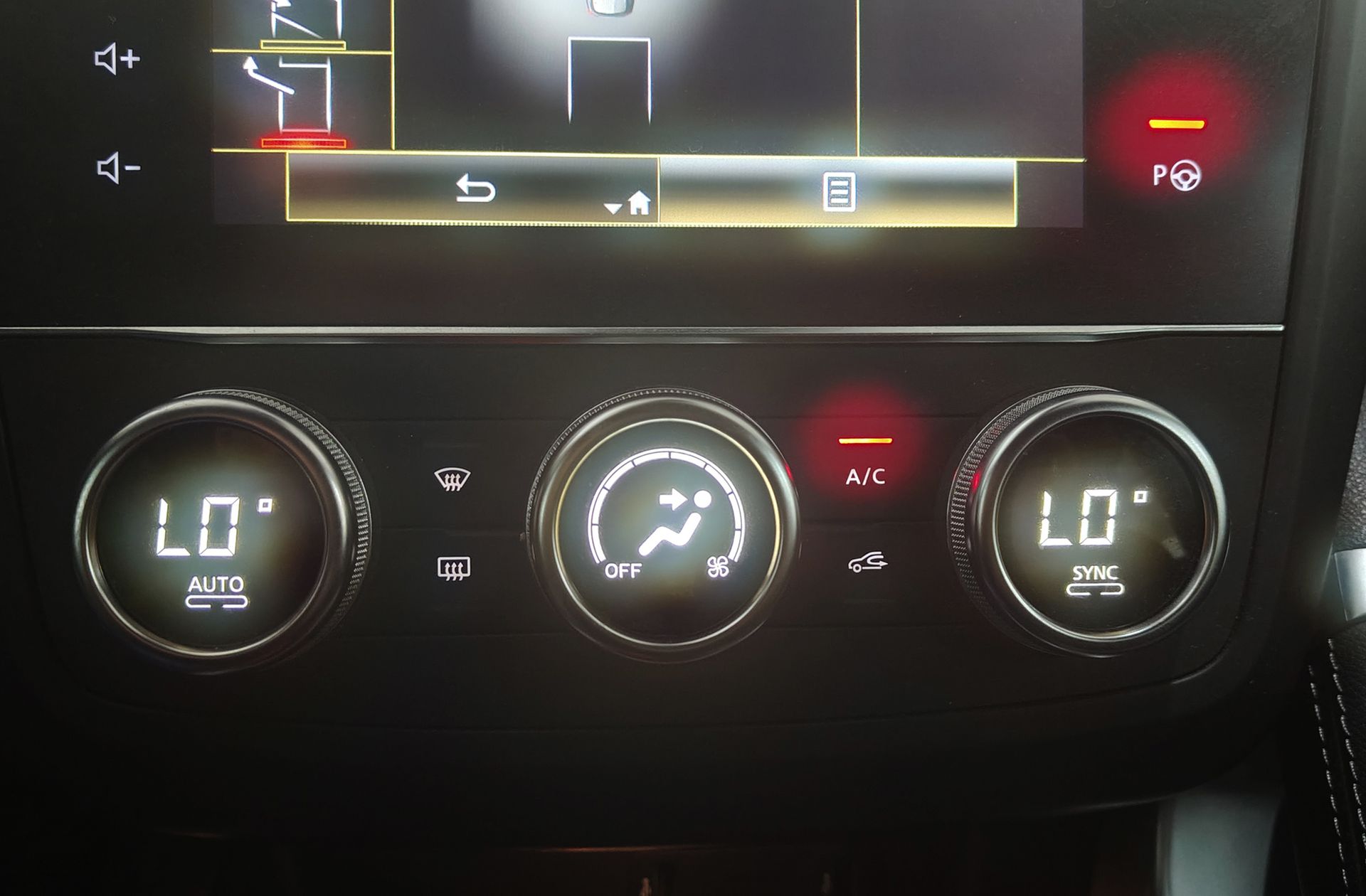 Renault Kadjar Techno TCe GPF - foto 32