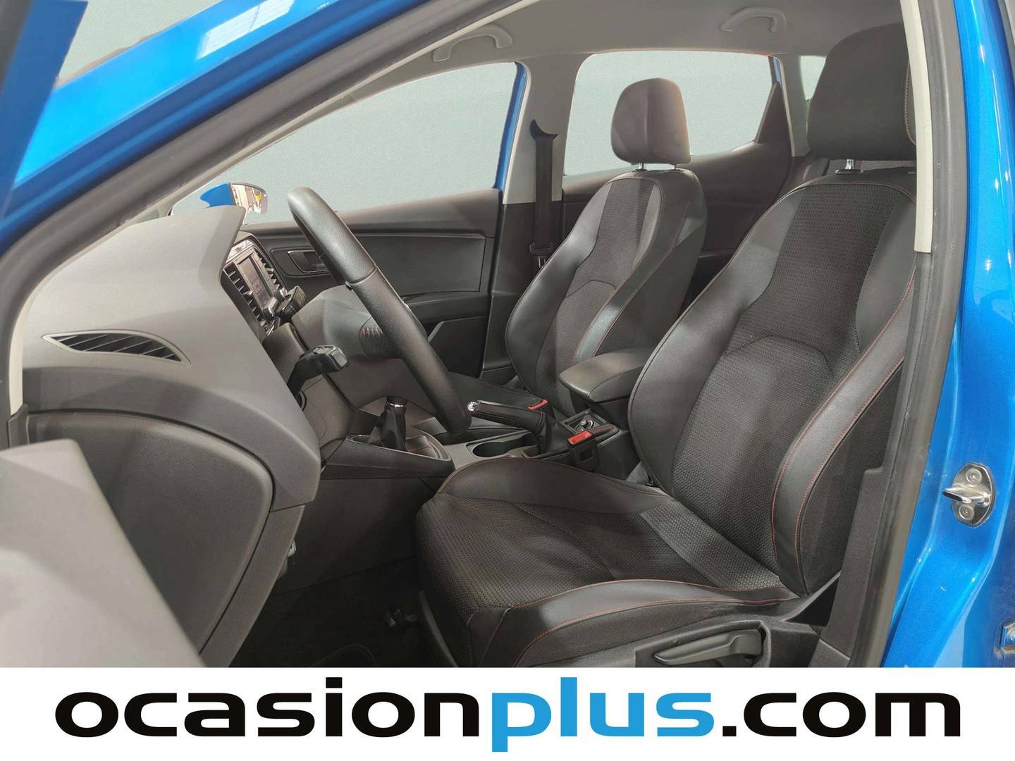Foto asientos delanteros Seat León SEAT León 1.4 TSI S&S FR (140 CV)