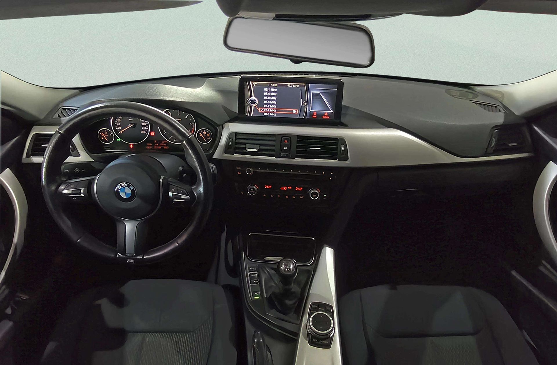 BMW Serie 3 318d - foto 6