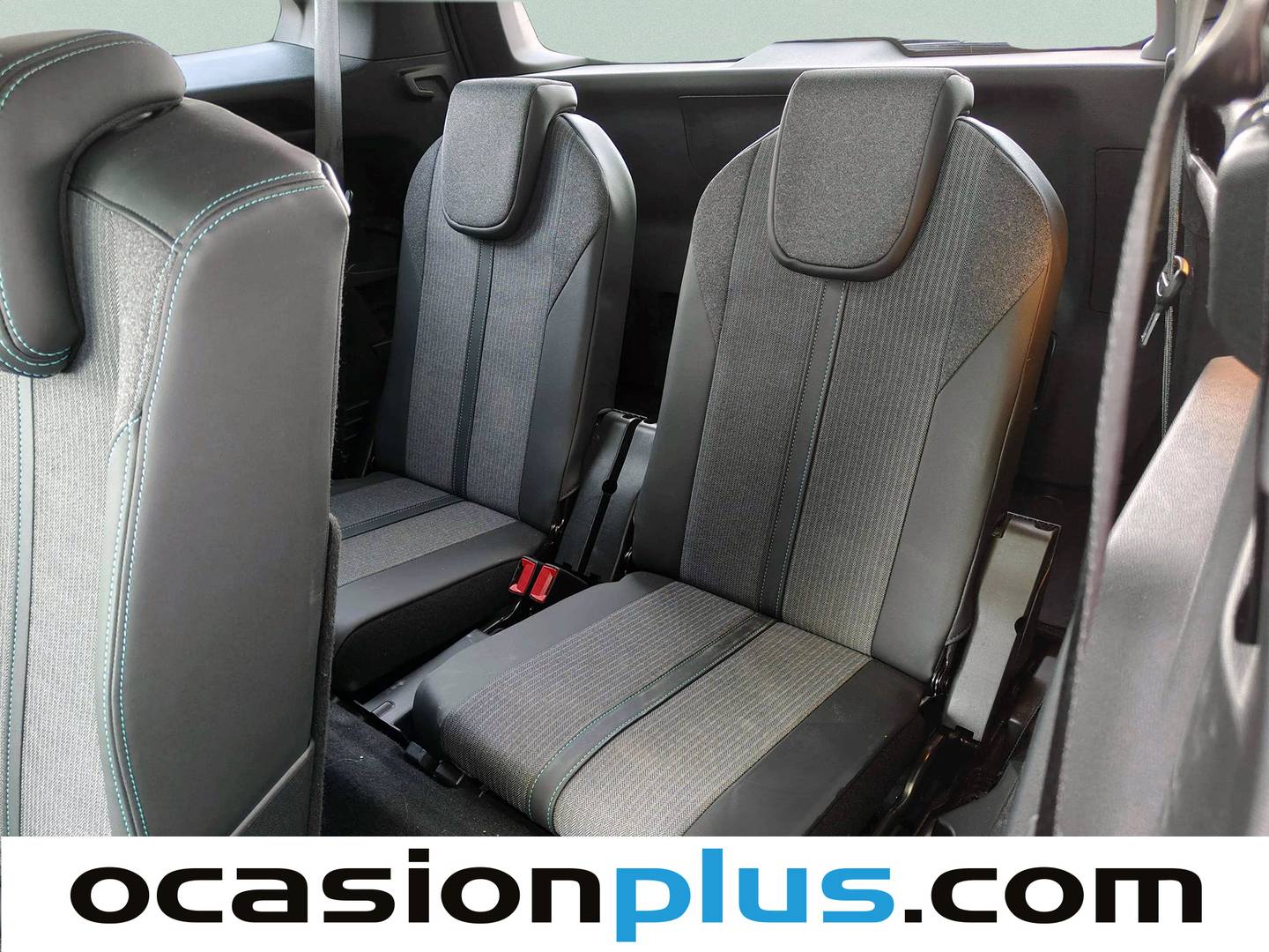 Equipamiento del Peugeot 5008 Peugeot 5008 BlueHDI 130 S&S Allure Pack EAT8 (130 CV)