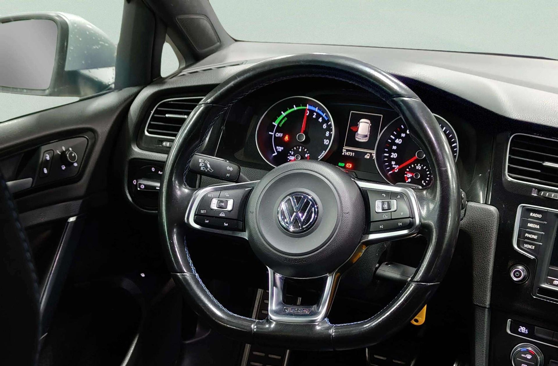 Volkswagen Golf GTE 1.4 TSI DSG - foto 25