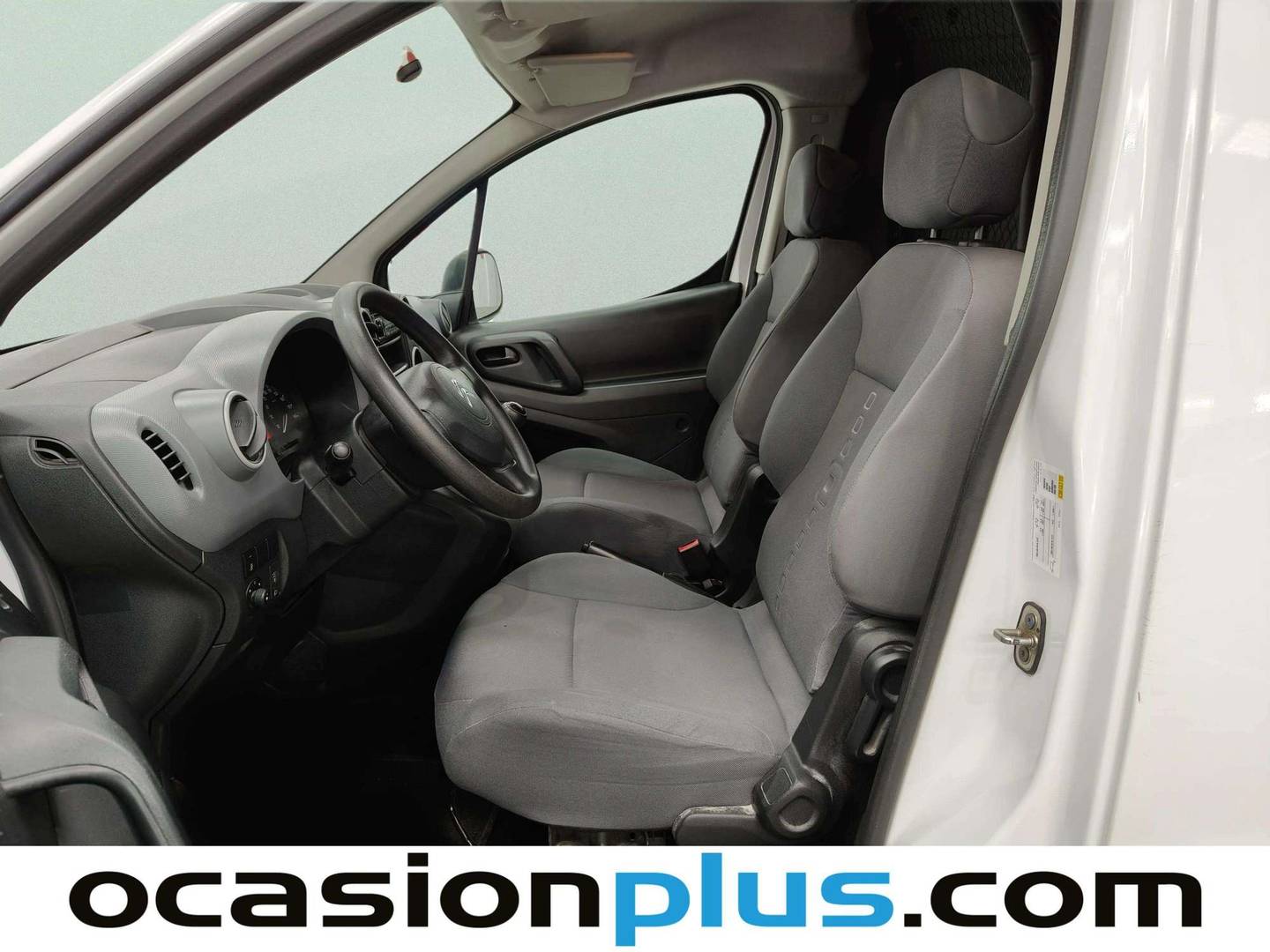 Foto Citroën Berlingo Citroen Berlingo Furgon VTi 100 First (98 CV)