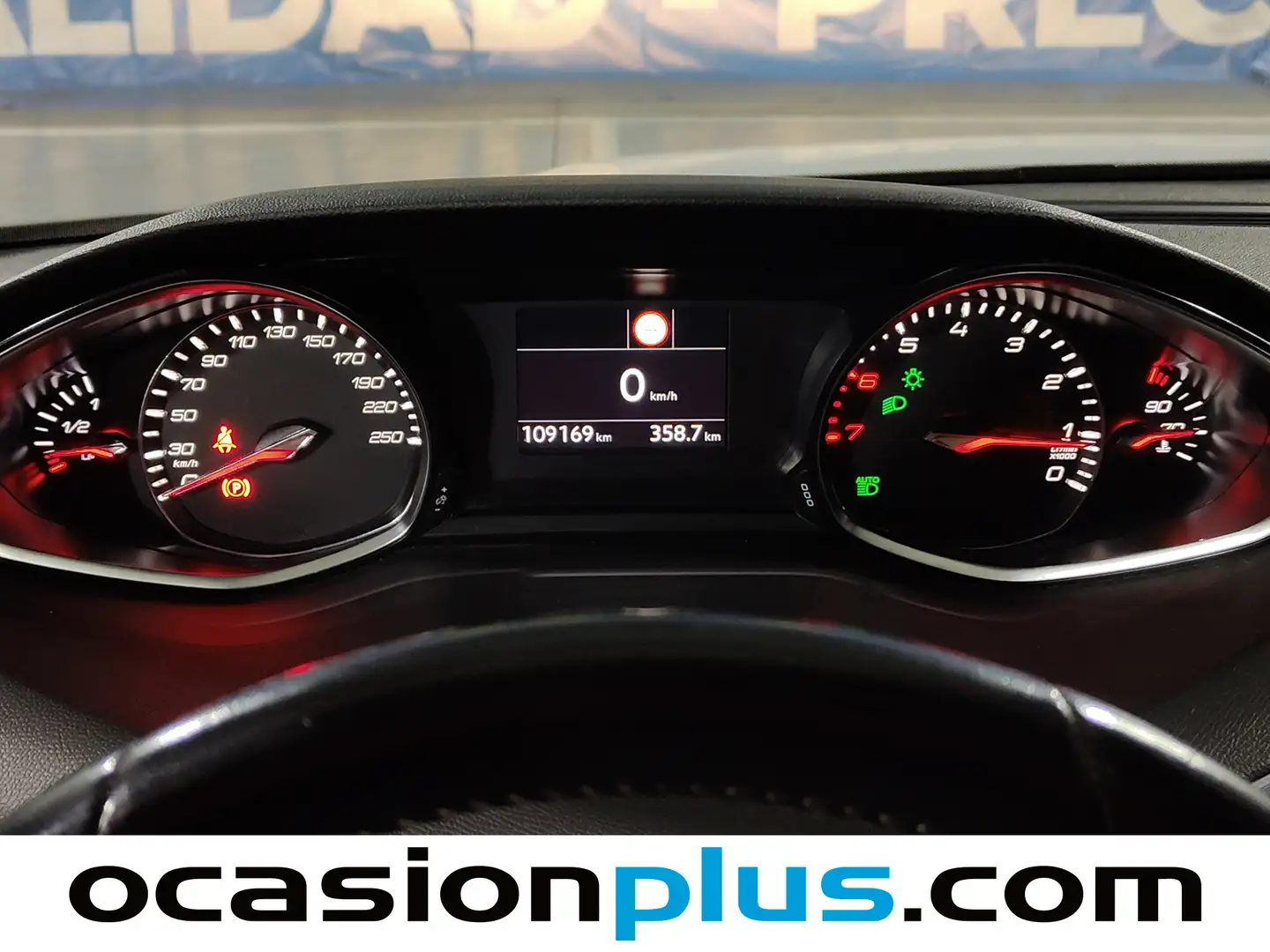 Foto Peugeot 308 Peugeot 308 SW 1.2 PureTech S&S Allure (130 CV)