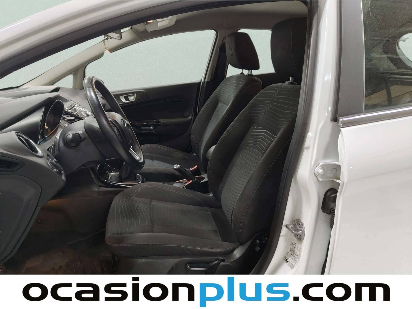 Foto asientos delanteros Ford Fiesta Ford Fiesta 1.6 TDCI Titanium (95 CV)