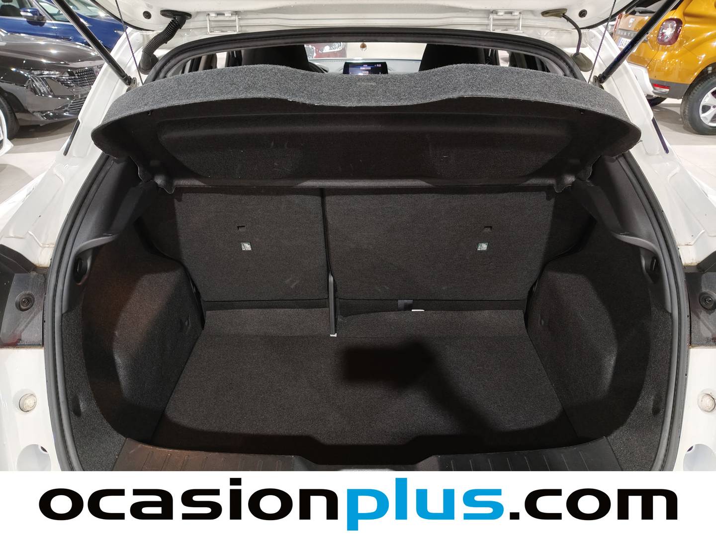 Fotos maletero Nissan JUKE Nissan Juke DIG-T Acenta (114 CV)