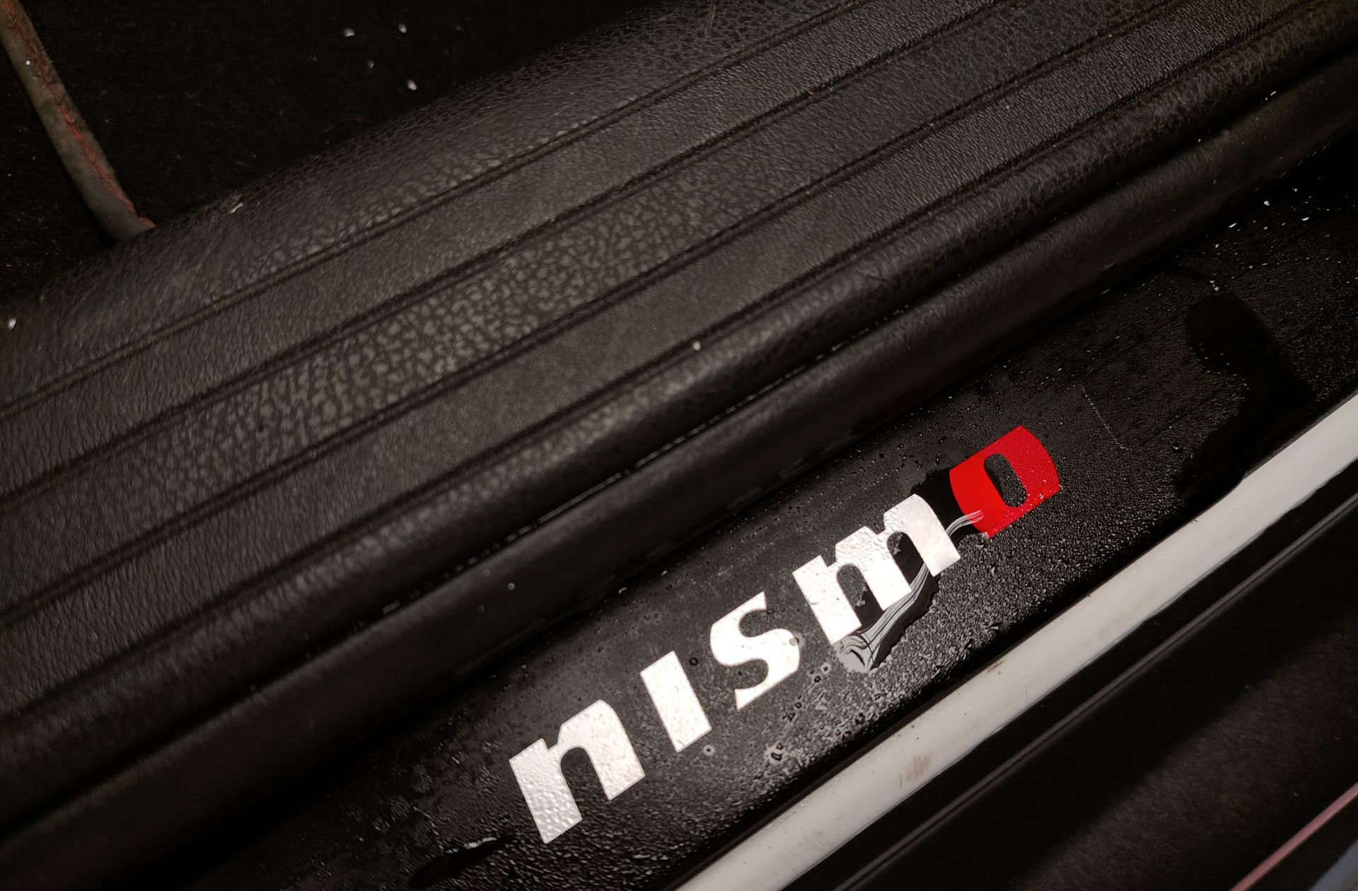 Nissan Juke 1.6 DIG-T Nismo 4x2 - foto 17