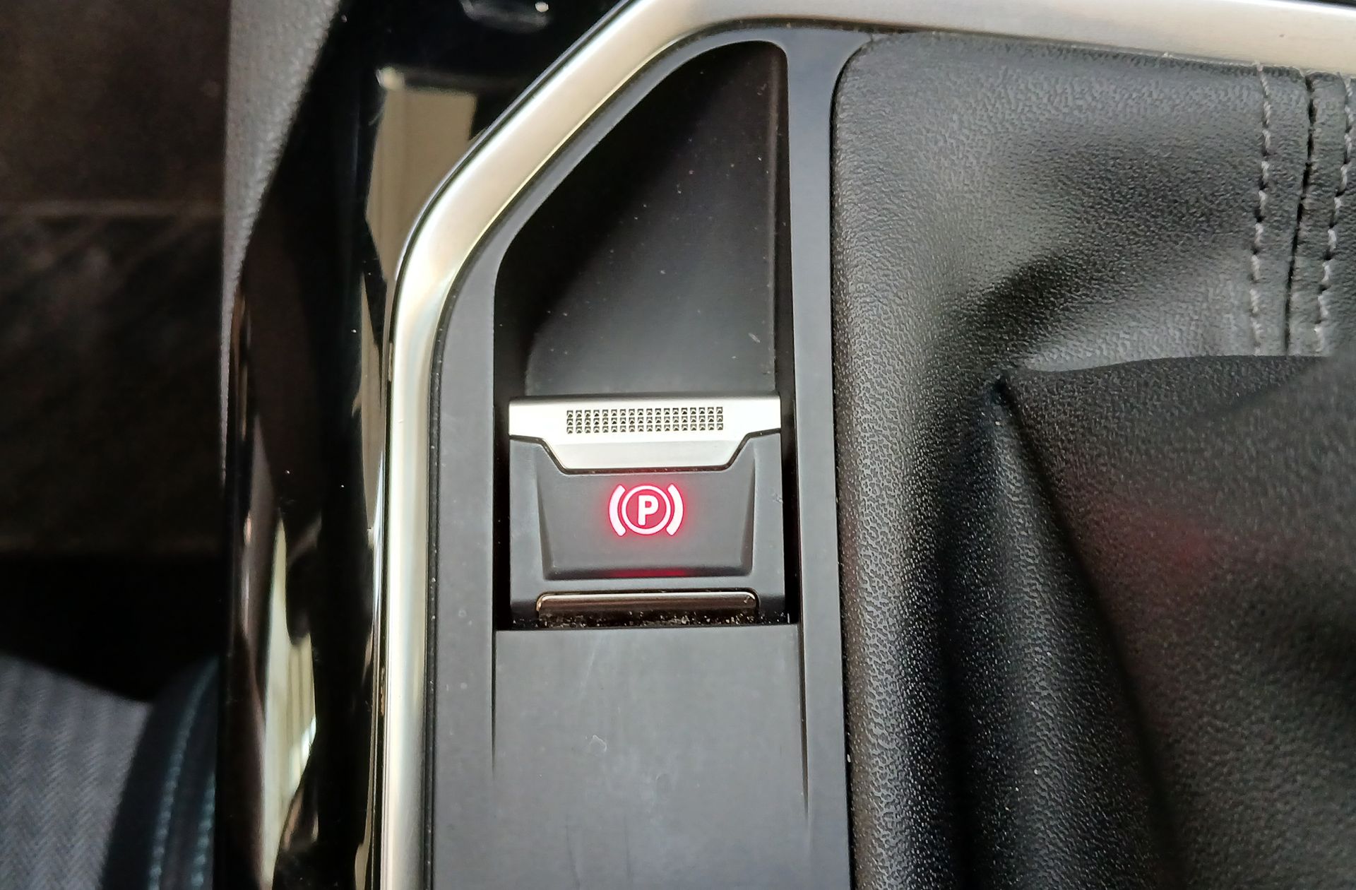 Peugeot 5008 PureTech 130 Allure Pack 7 plazas - foto 34