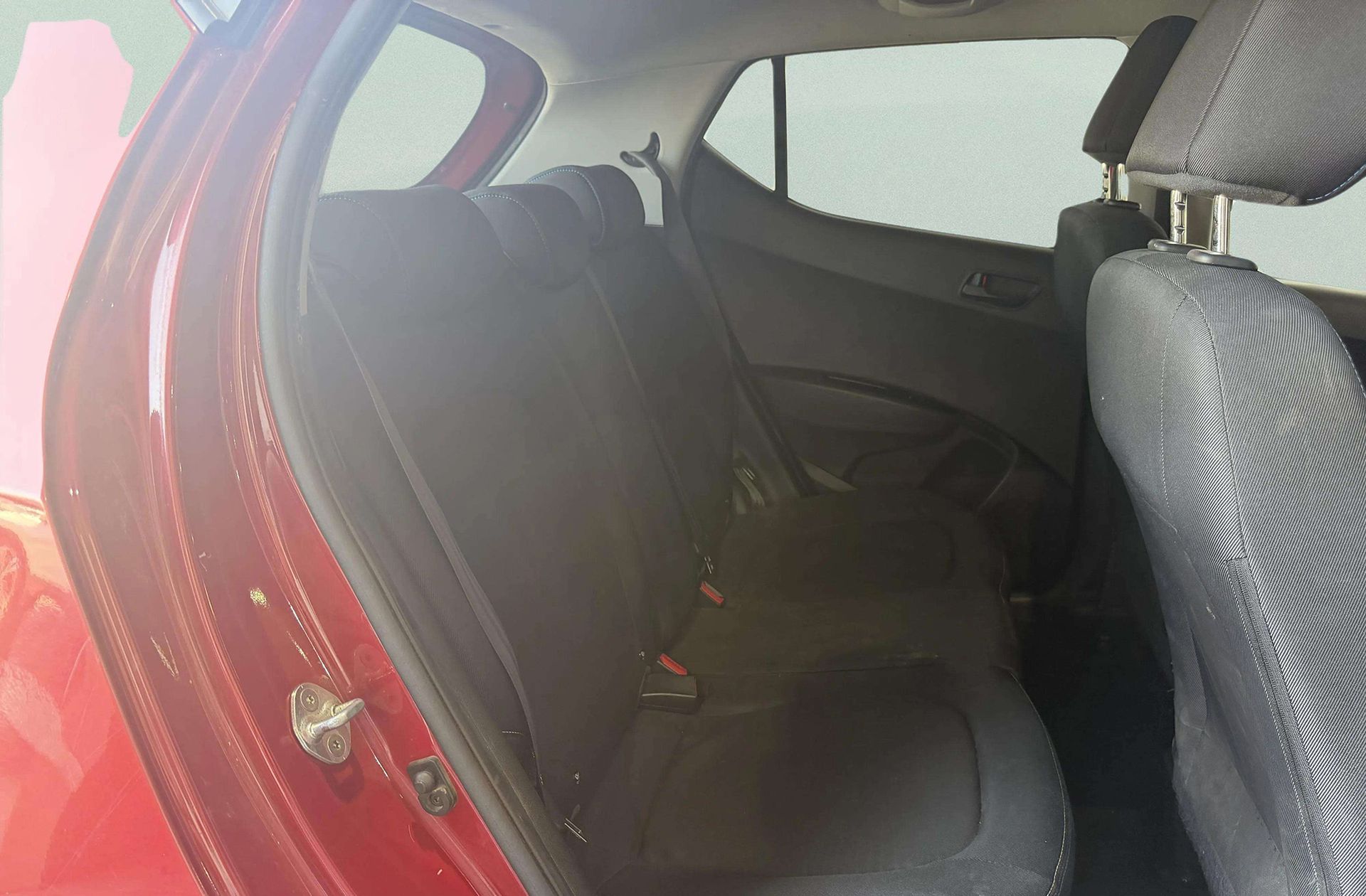 Hyundai i10 1.0 Go - foto 12
