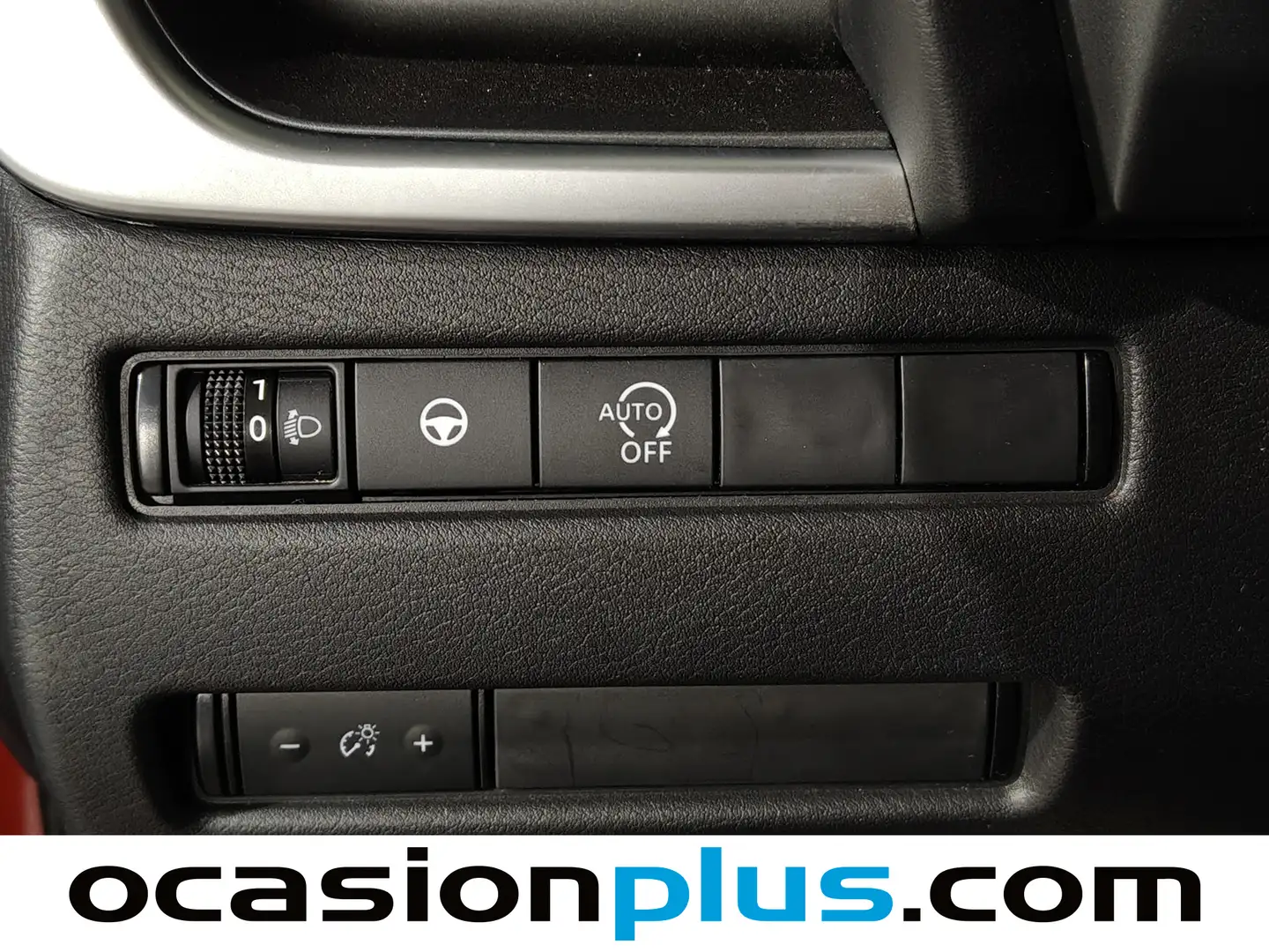 Foto Nissan QASHQAI Nissan Qashqai DIG-T 140 N-Connecta (140 CV)