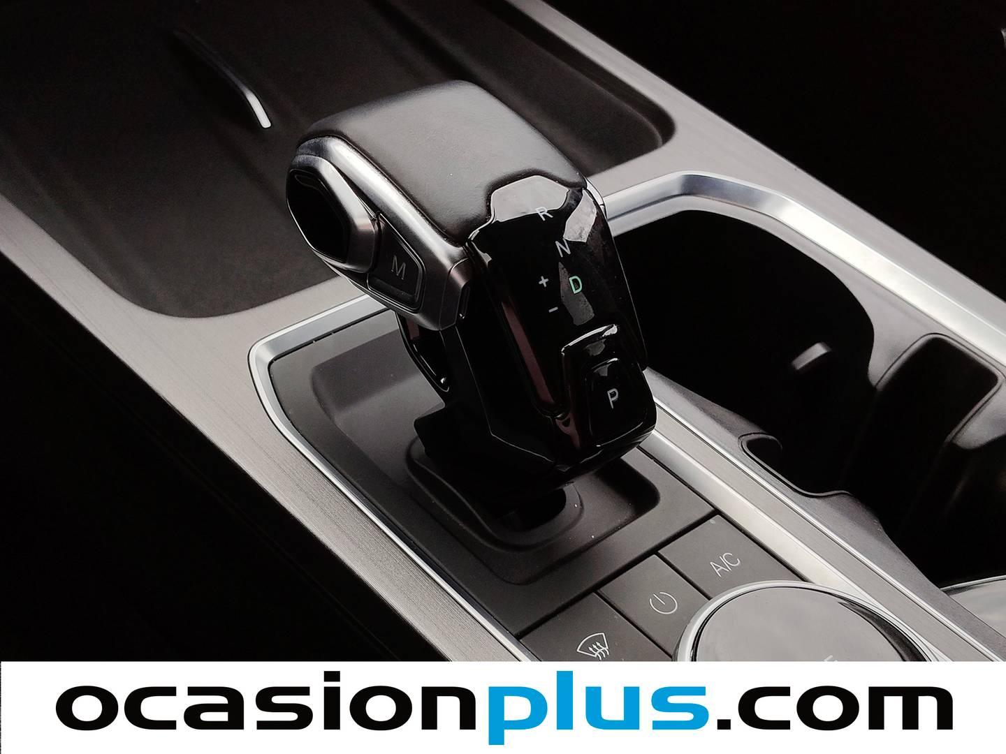 Extras y acabados del JAECOO 7 JAECOO 7 1.6 TGDI Select FWD (145 CV)
