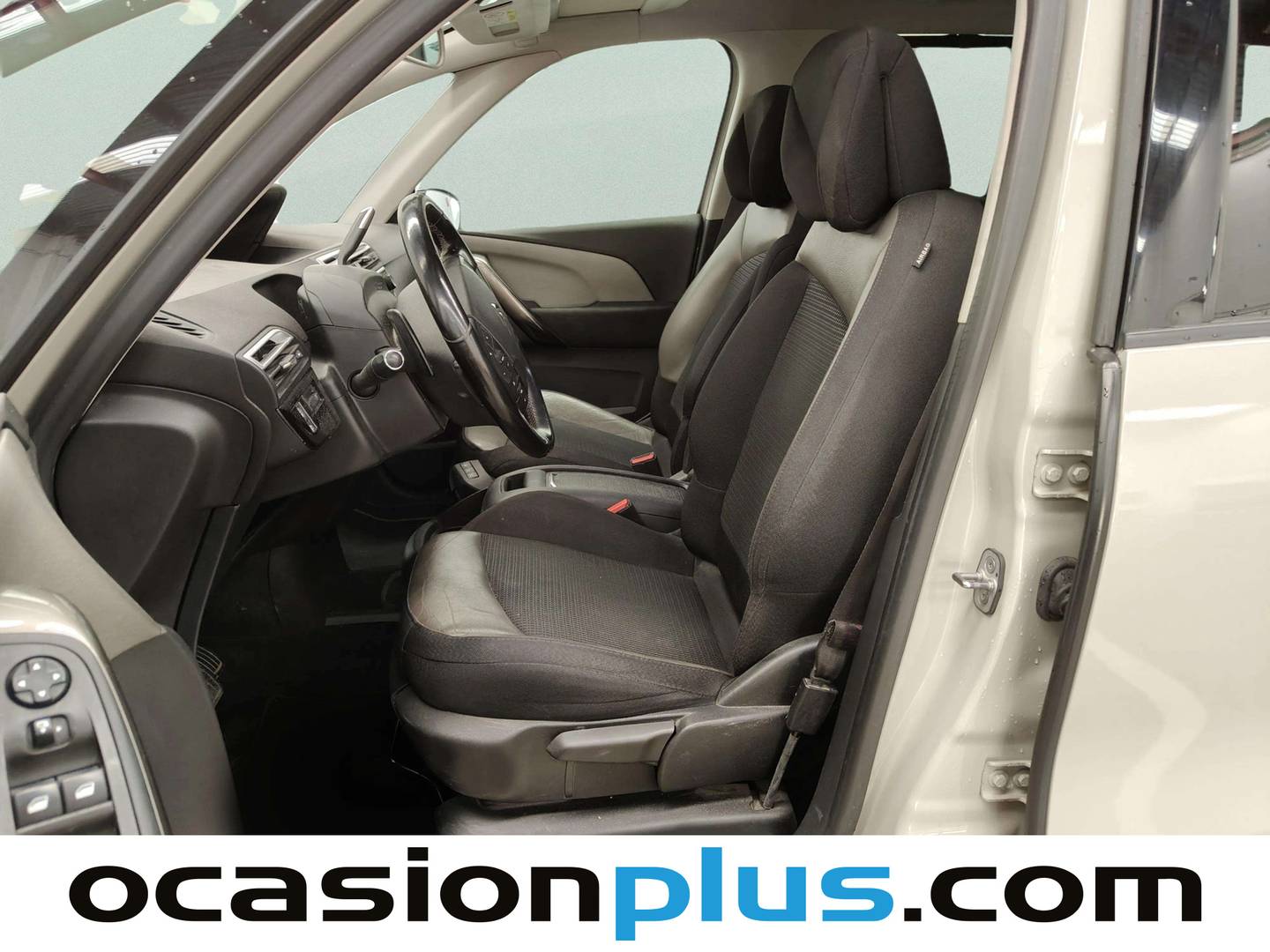 Foto asientos traseros Citroën Grand C4 Spacetourer Citroën Grand C4 Spacetourer BlueHDi 150 S&S Shine EAT8 (163 CV) 7 Plazas