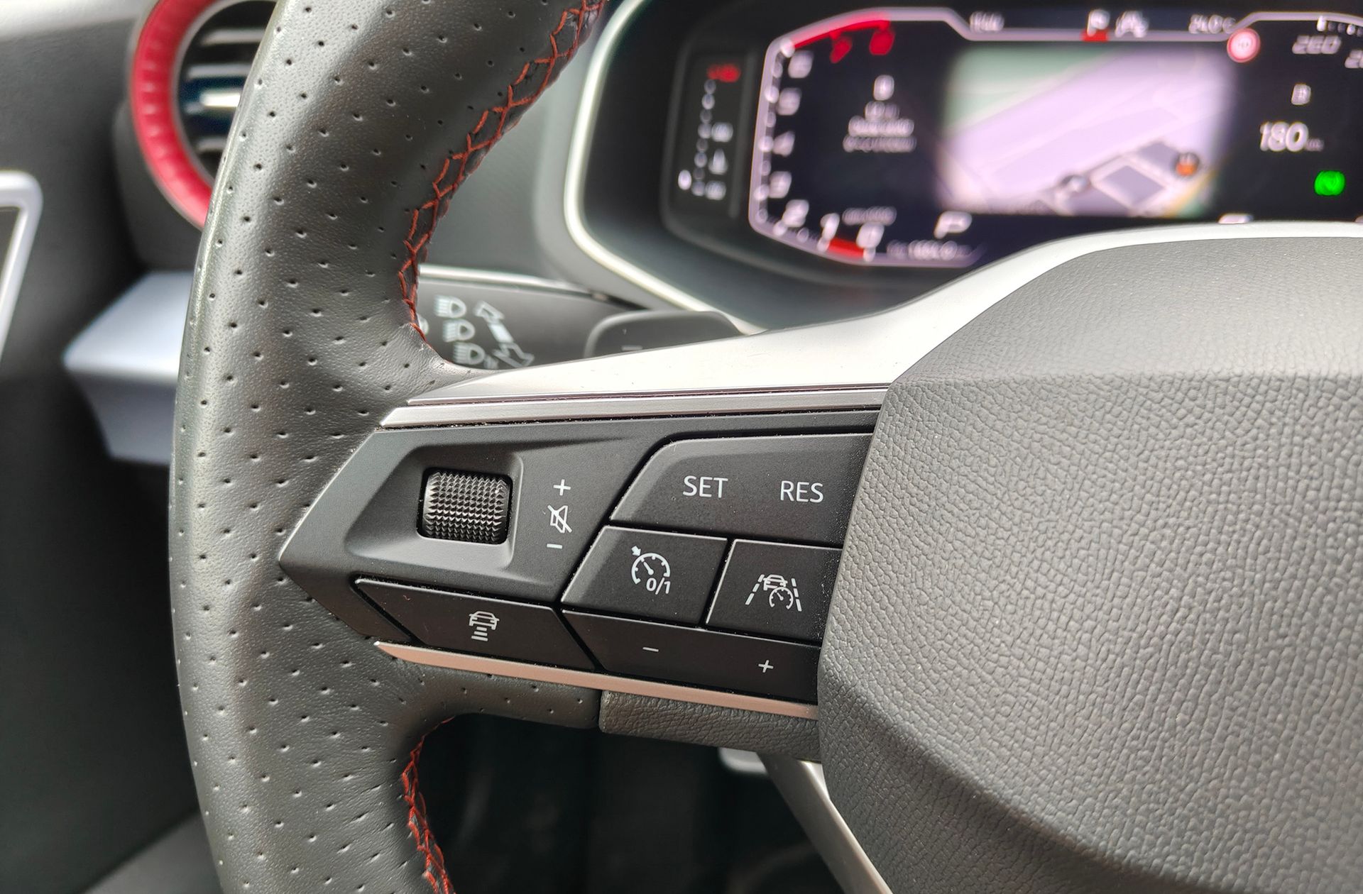 SEAT Ibiza 1.5 TSI FR Plus DSG - foto 25