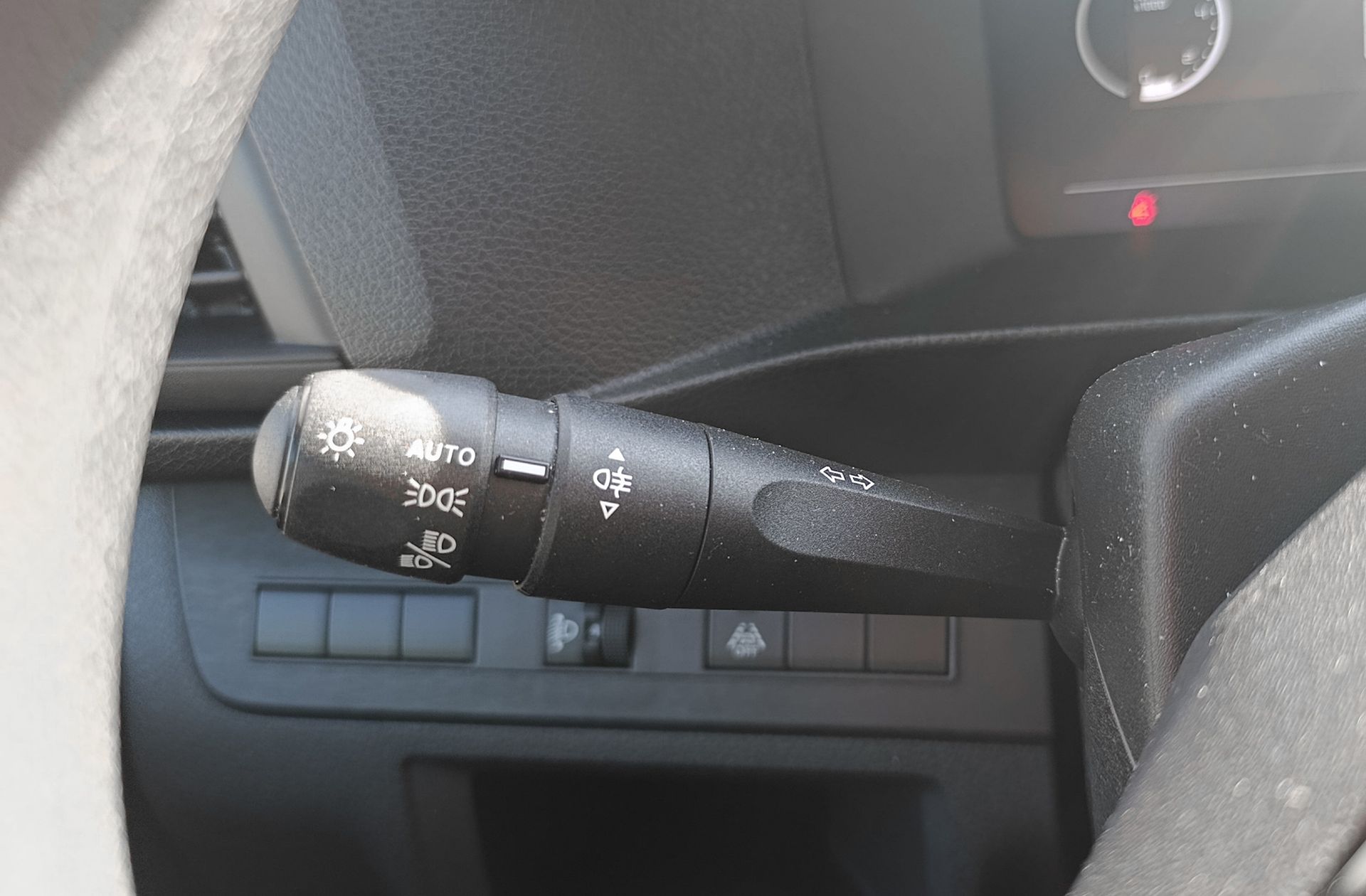 Peugeot Expert BlueHDi 120 Standard - foto 18