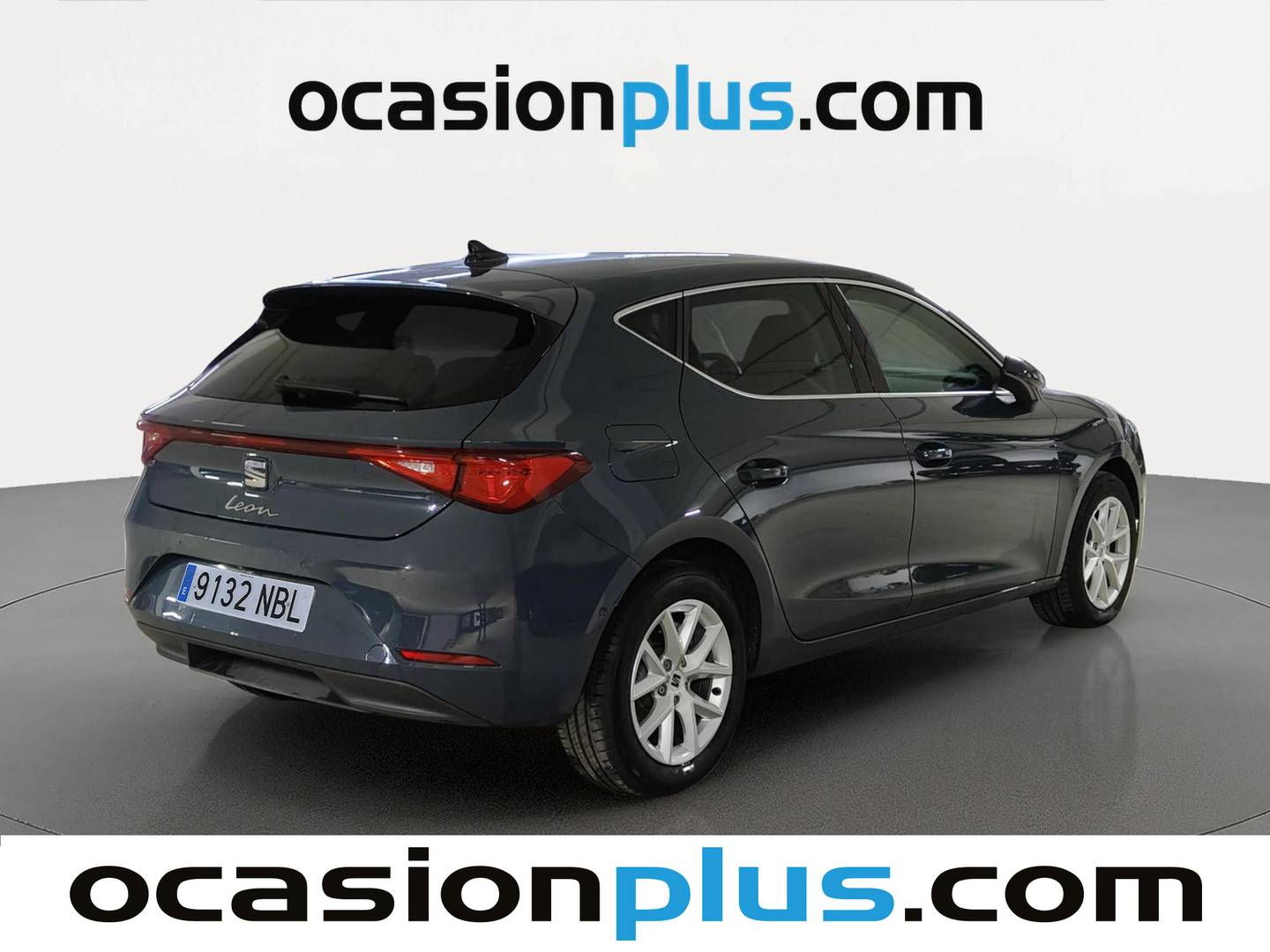 Foto trasera Seat León Seat León 1.5 eTSI Style XL DSG (116 CV) derecha