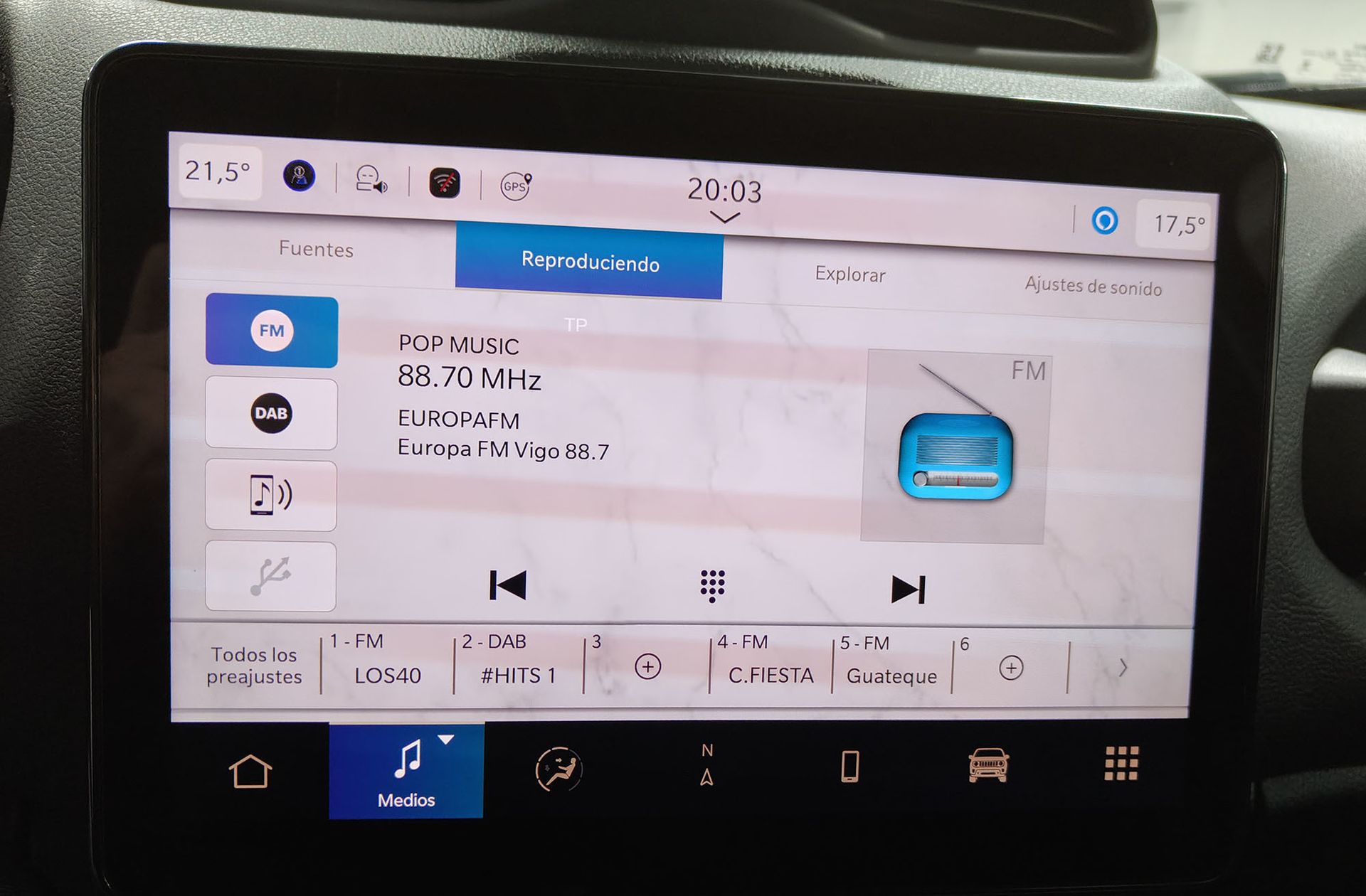 Jeep Renegade eHybrid 1.5 Limited ATX - foto 33