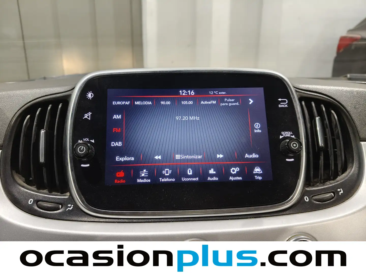 Foto Fiat 500C Fiat 500C 1.0 Hybrid Connect (70 CV)