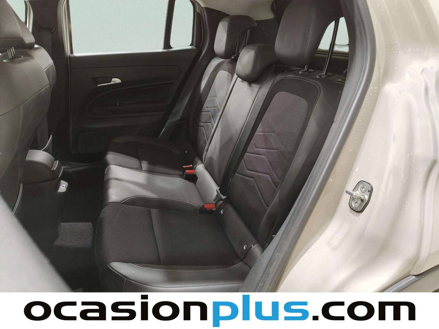 Foto Jeep Avenger Jeep Avenger 1.2 G Altitude (100 CV)